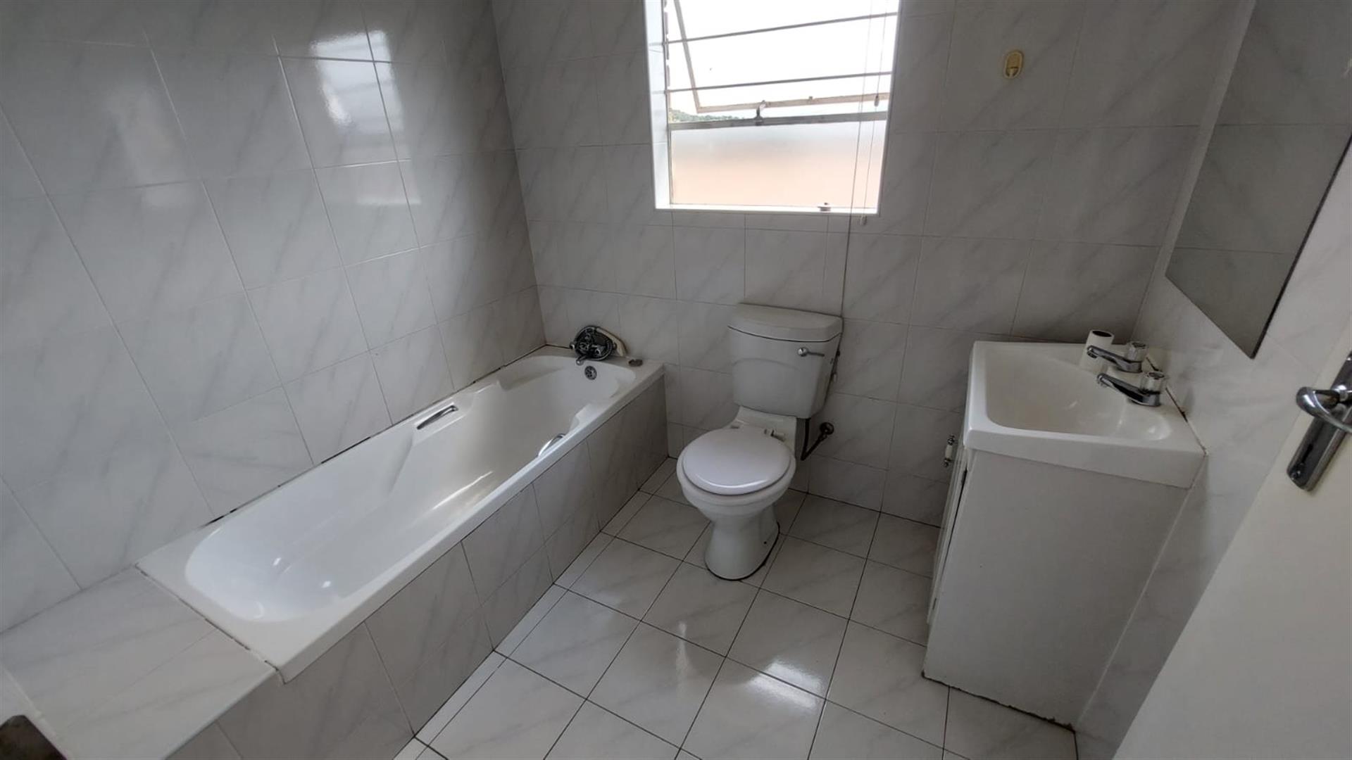 GREAT DEAL MR OR MRS RENTER!