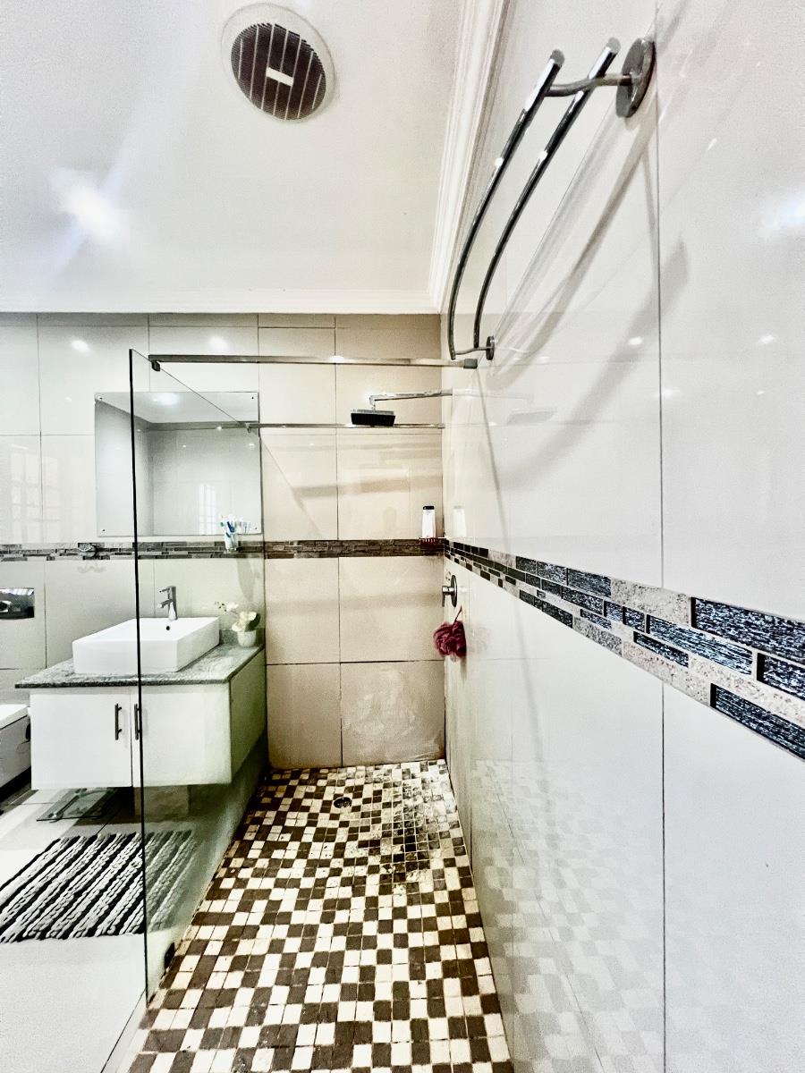 Townhouse for sale in Scottsville, Pietermaritzburg, KwaZulu Natal, 97 m²