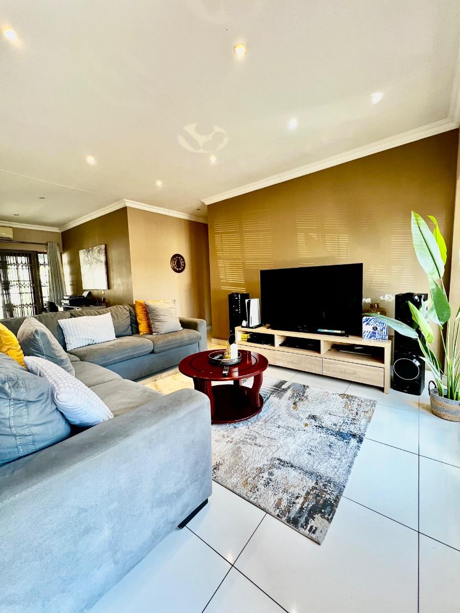 Townhouse for sale in Scottsville, Pietermaritzburg, KwaZulu Natal, 97 m²