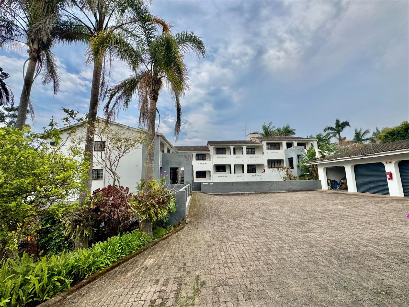Apartment For Sale in Umtentweni, Port Shepstone, KwaZulu Natal