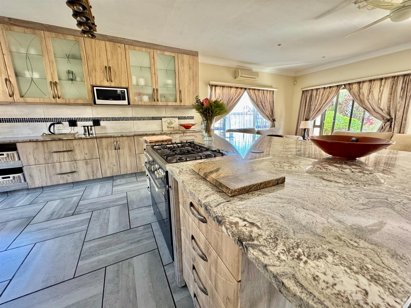 House For Sale in Shelly Beach, Margate, KwaZulu Natal
