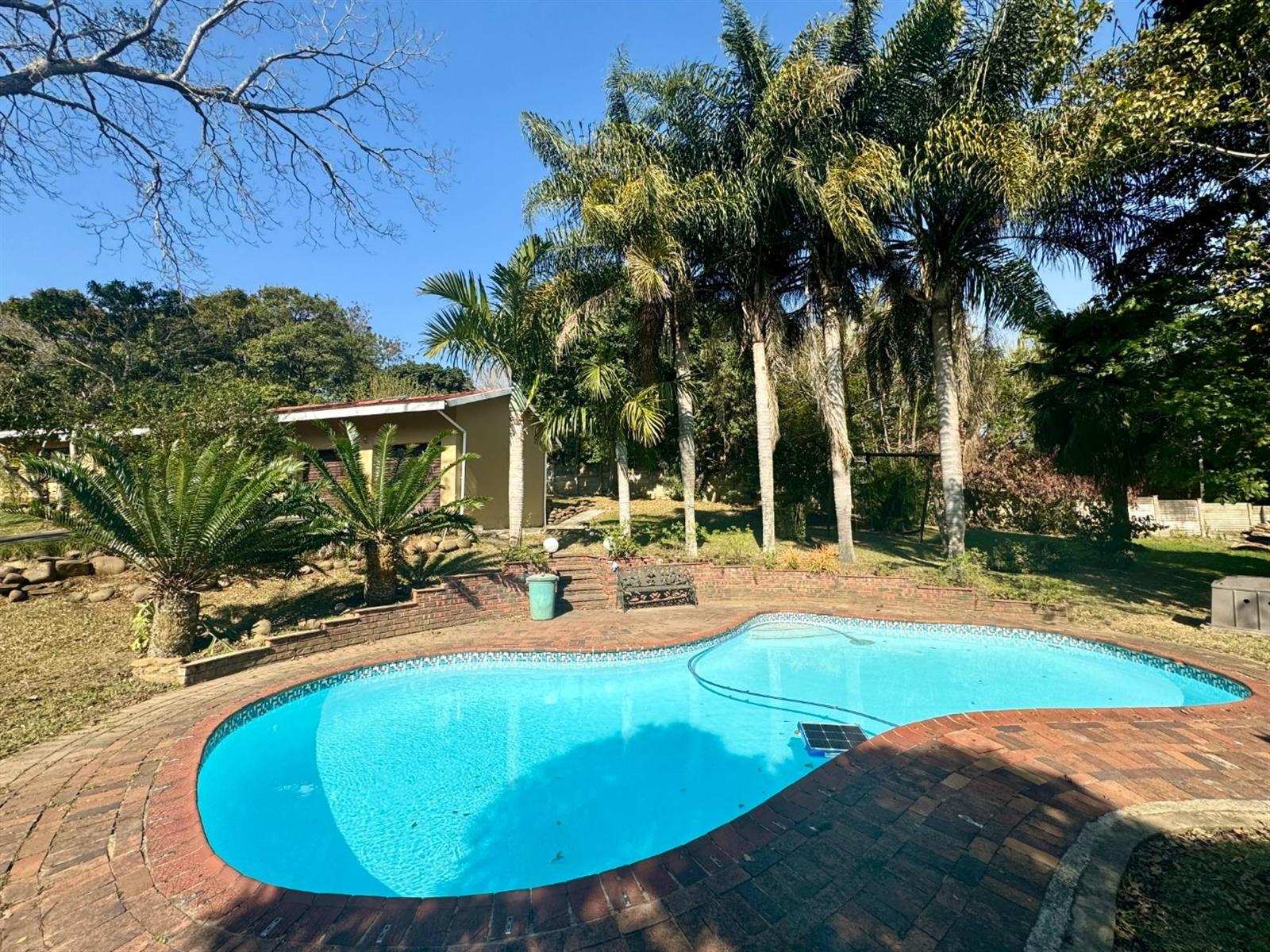 Two Homes, One Exceptional Property - Ideal for Families or Rentals