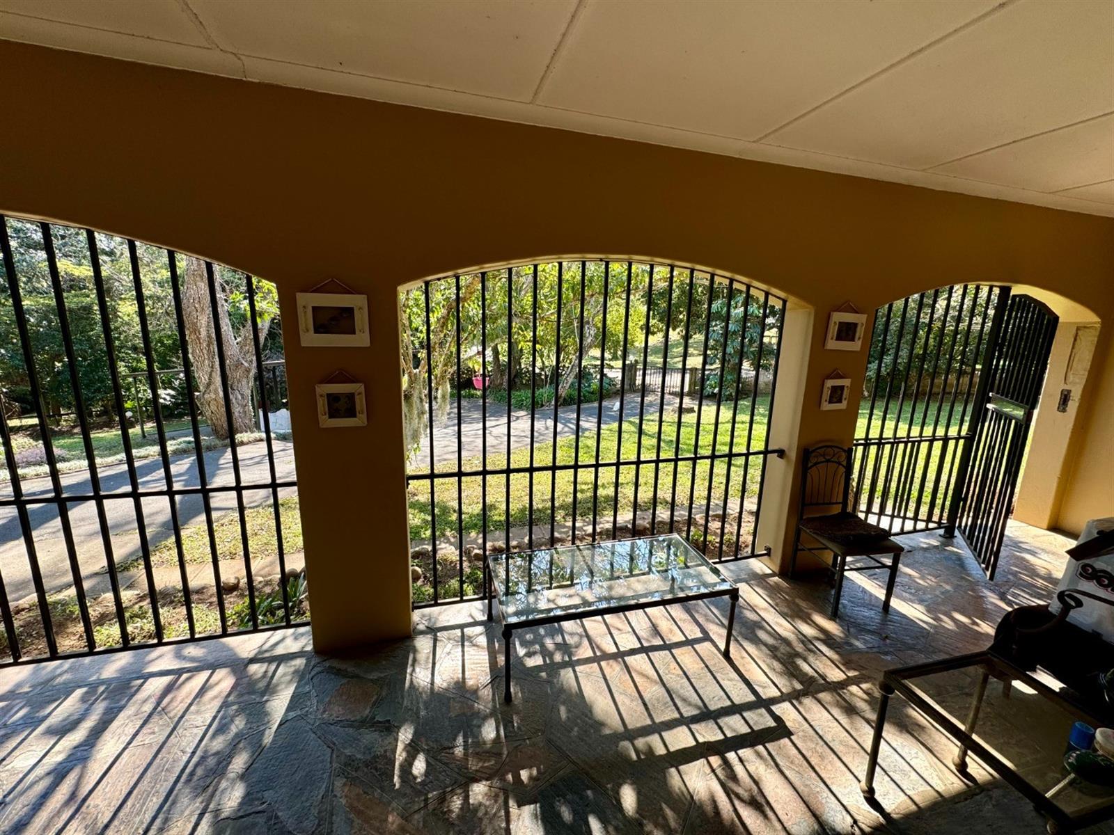 Two Homes, One Exceptional Property - Ideal for Families or Rentals