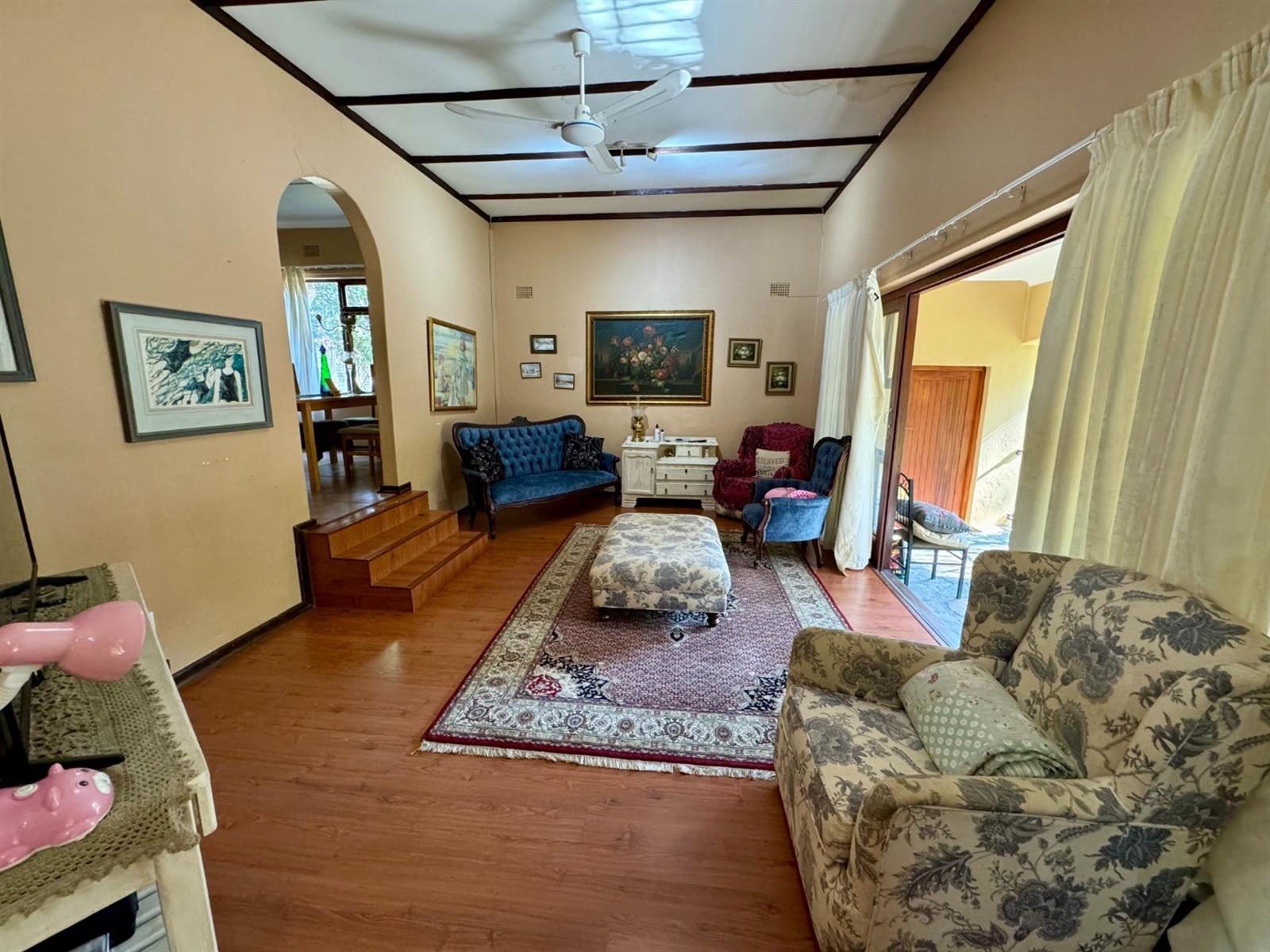 Two Homes, One Exceptional Property - Ideal for Families or Rentals
