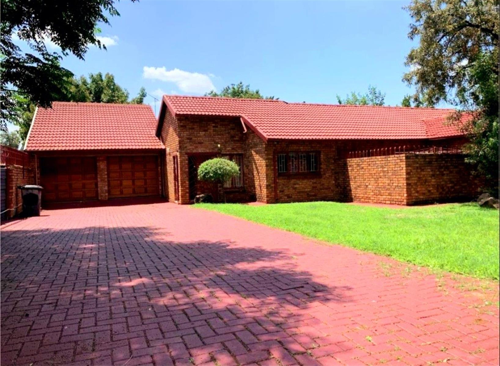AMAZING GREAT FAMILY HOUSE