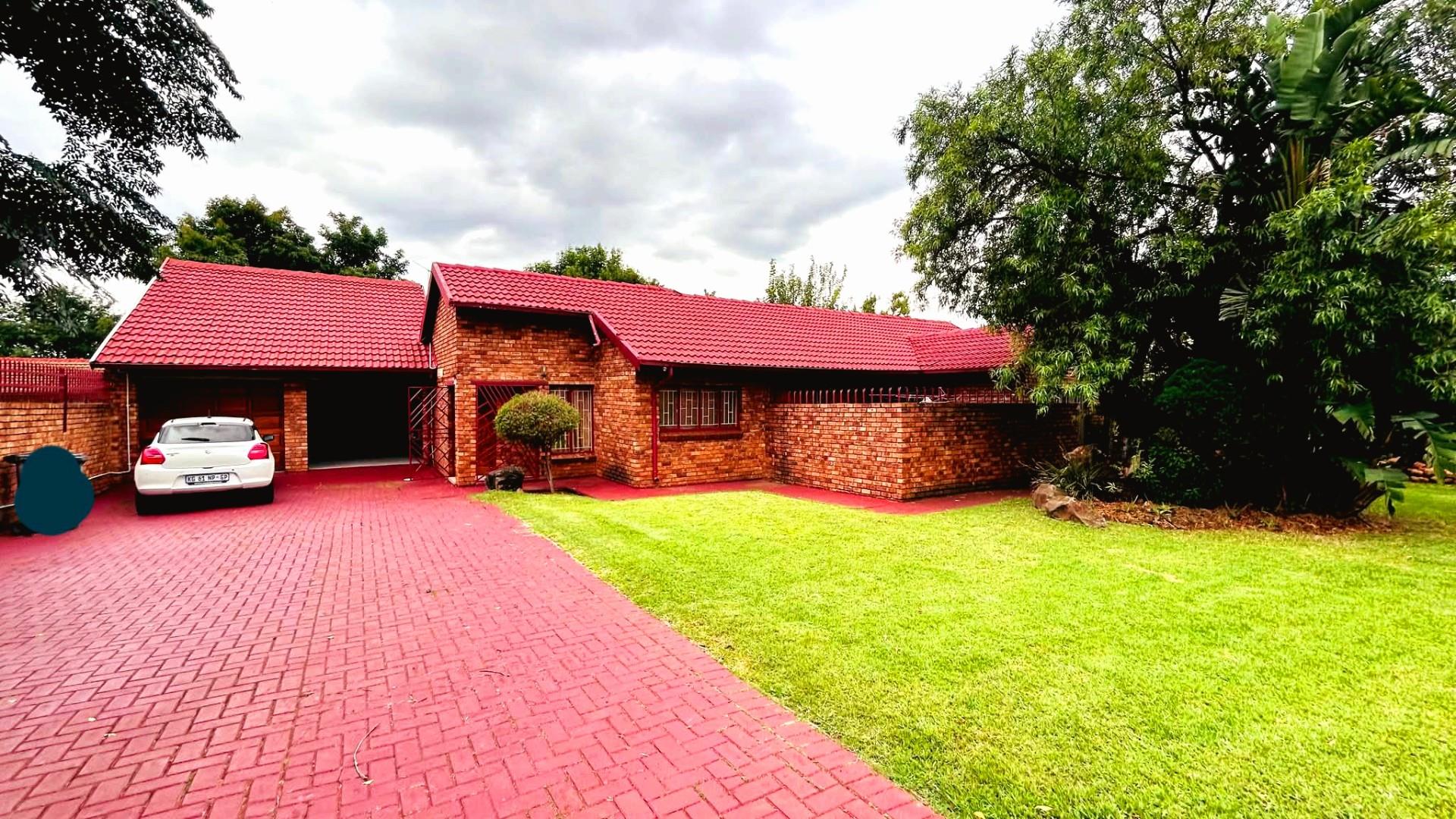 AMAZING GREAT FAMILY HOUSE