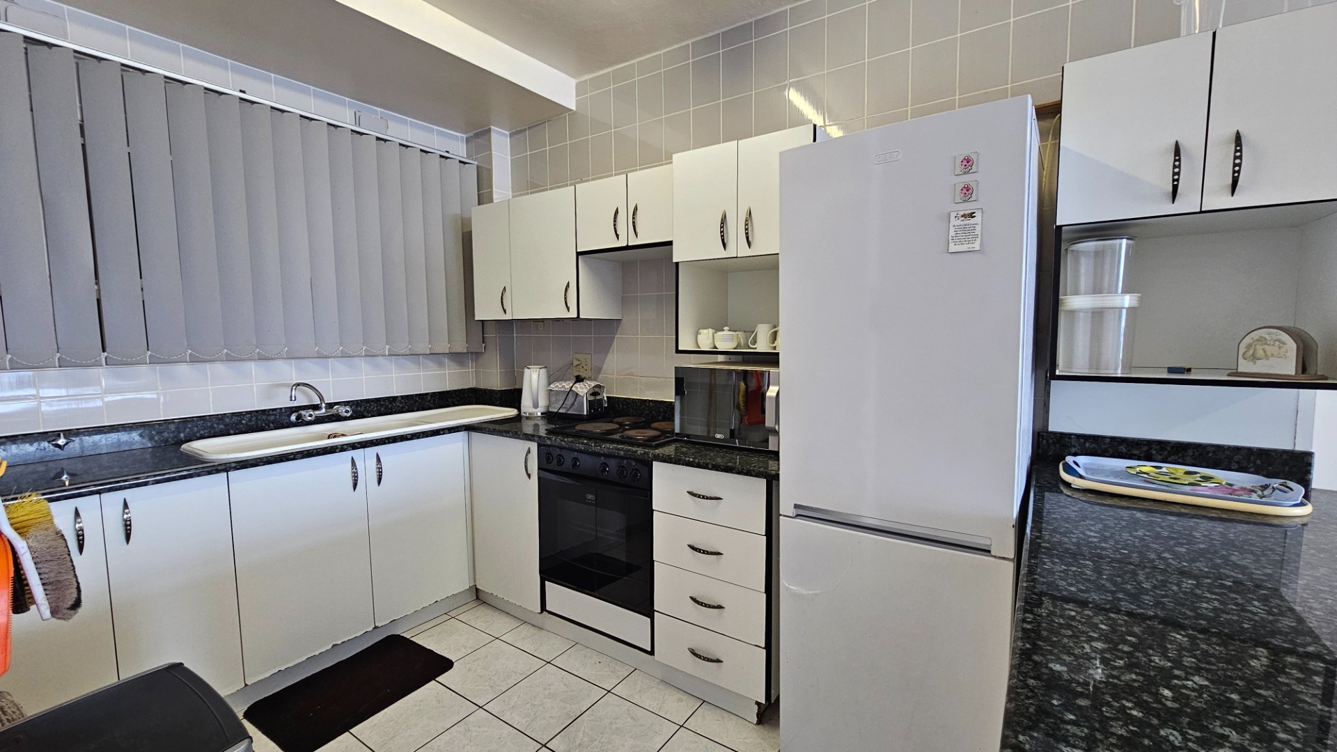 Beachfront Bliss with Spectacular Ocean Views in Ramsgate