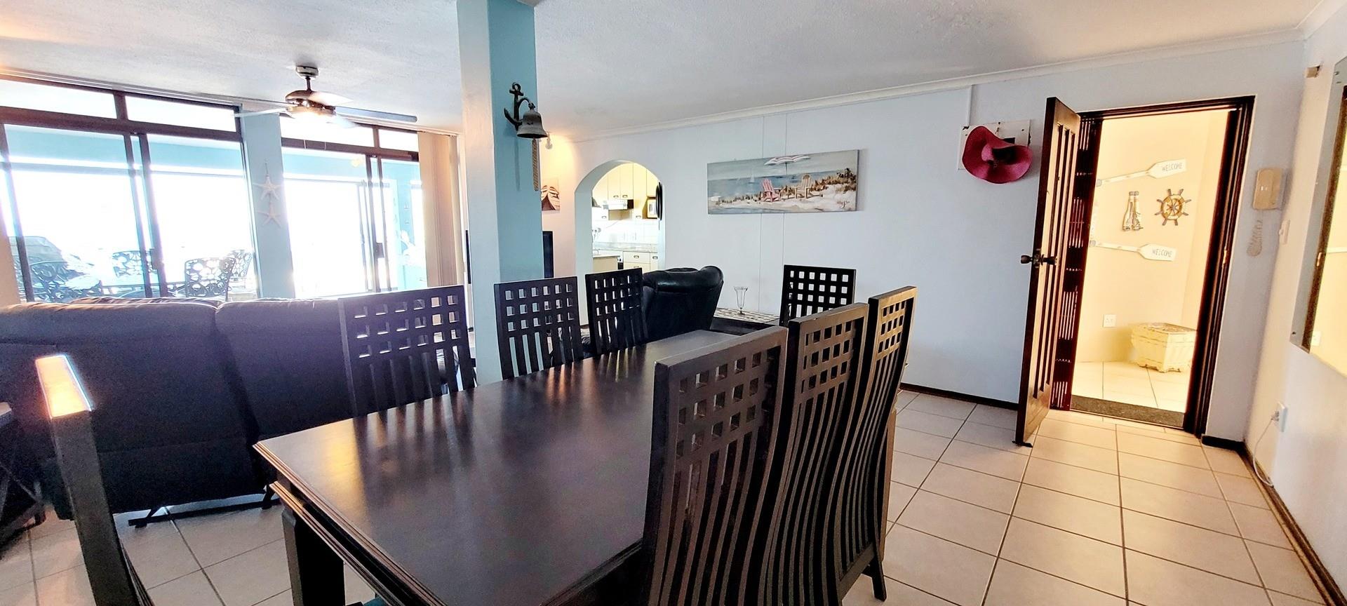 Apartment For Sale in Manaba Beach, Margate, KwaZulu Natal