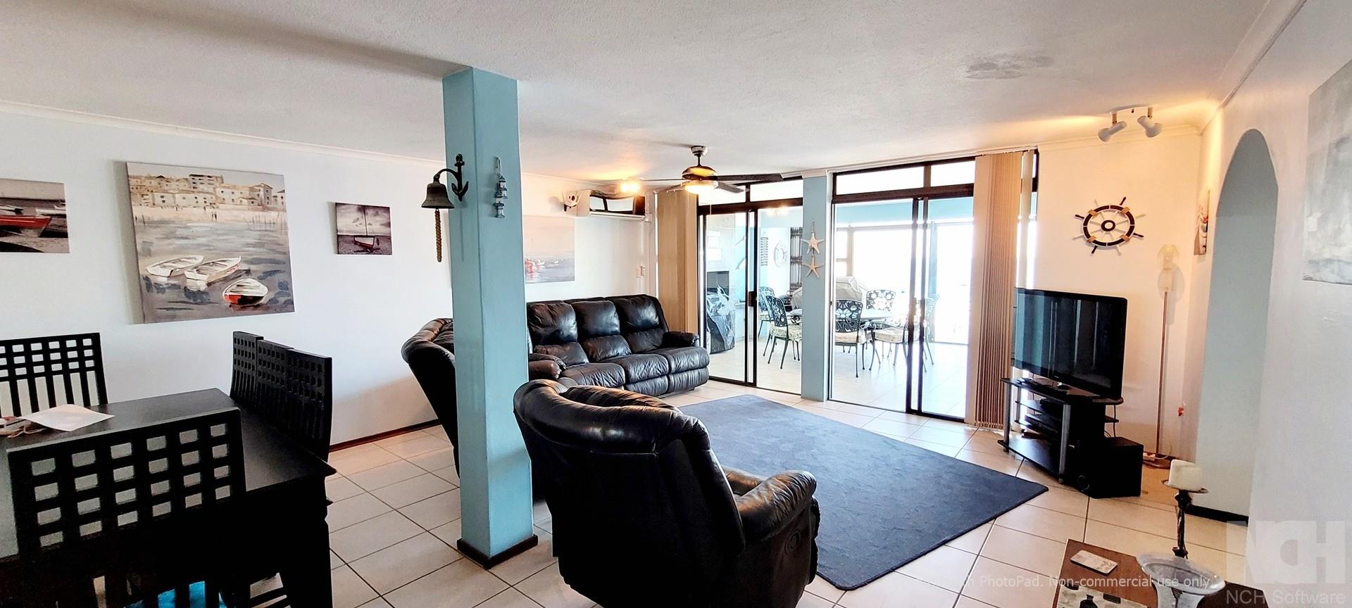 Apartment For Sale in Manaba Beach, Margate, KwaZulu Natal