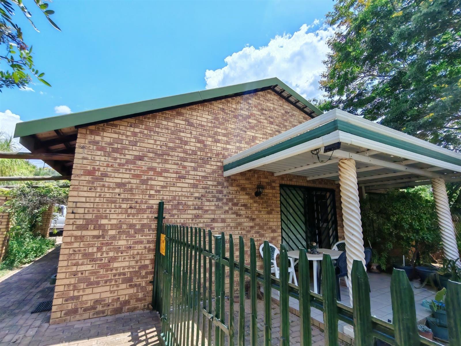 Zero Levy, Full Title Three bedroom Townhouse for sale in Bela Bela