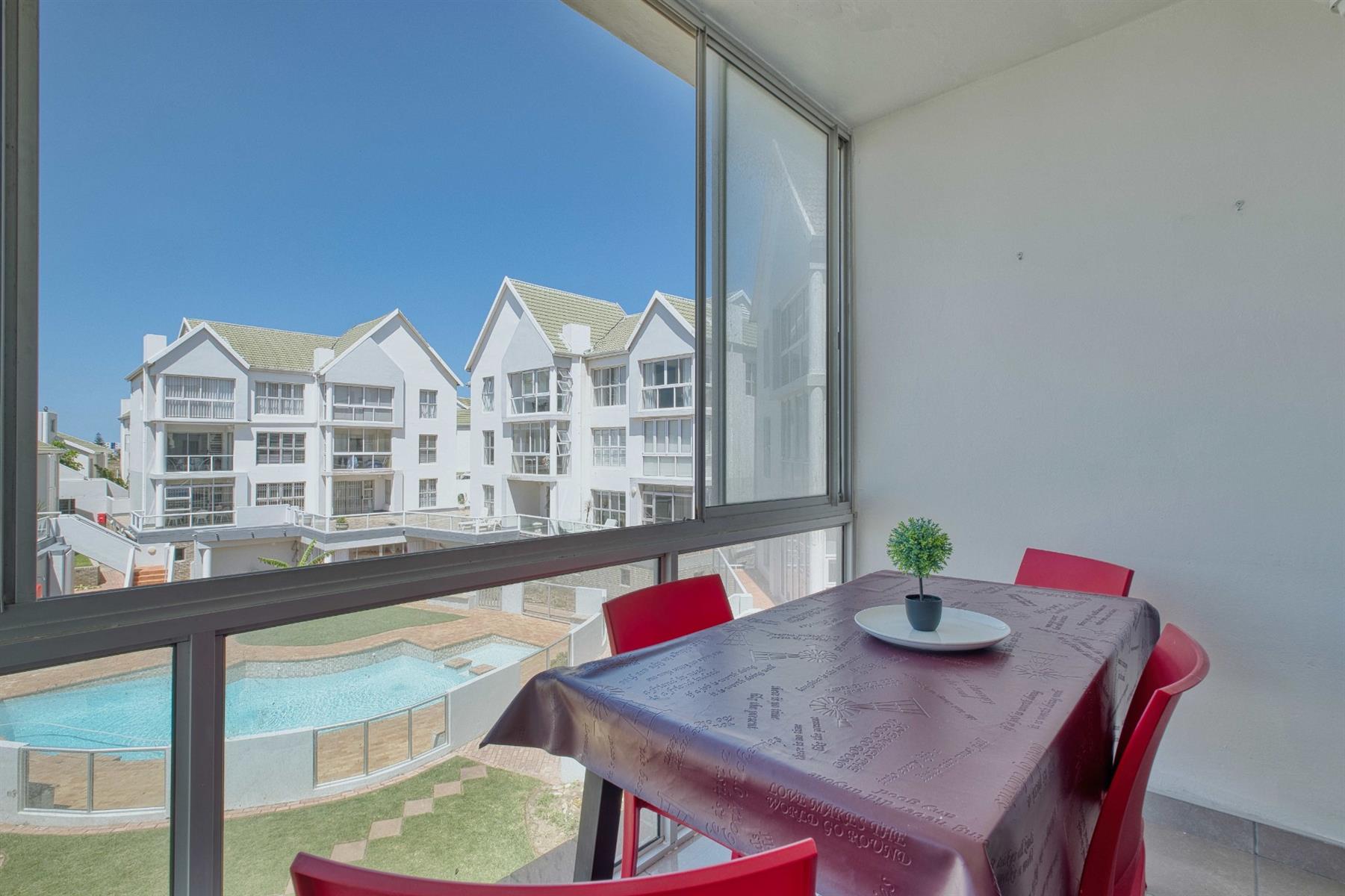 2 Bedroom Investment property in sought after complex right on the beach
