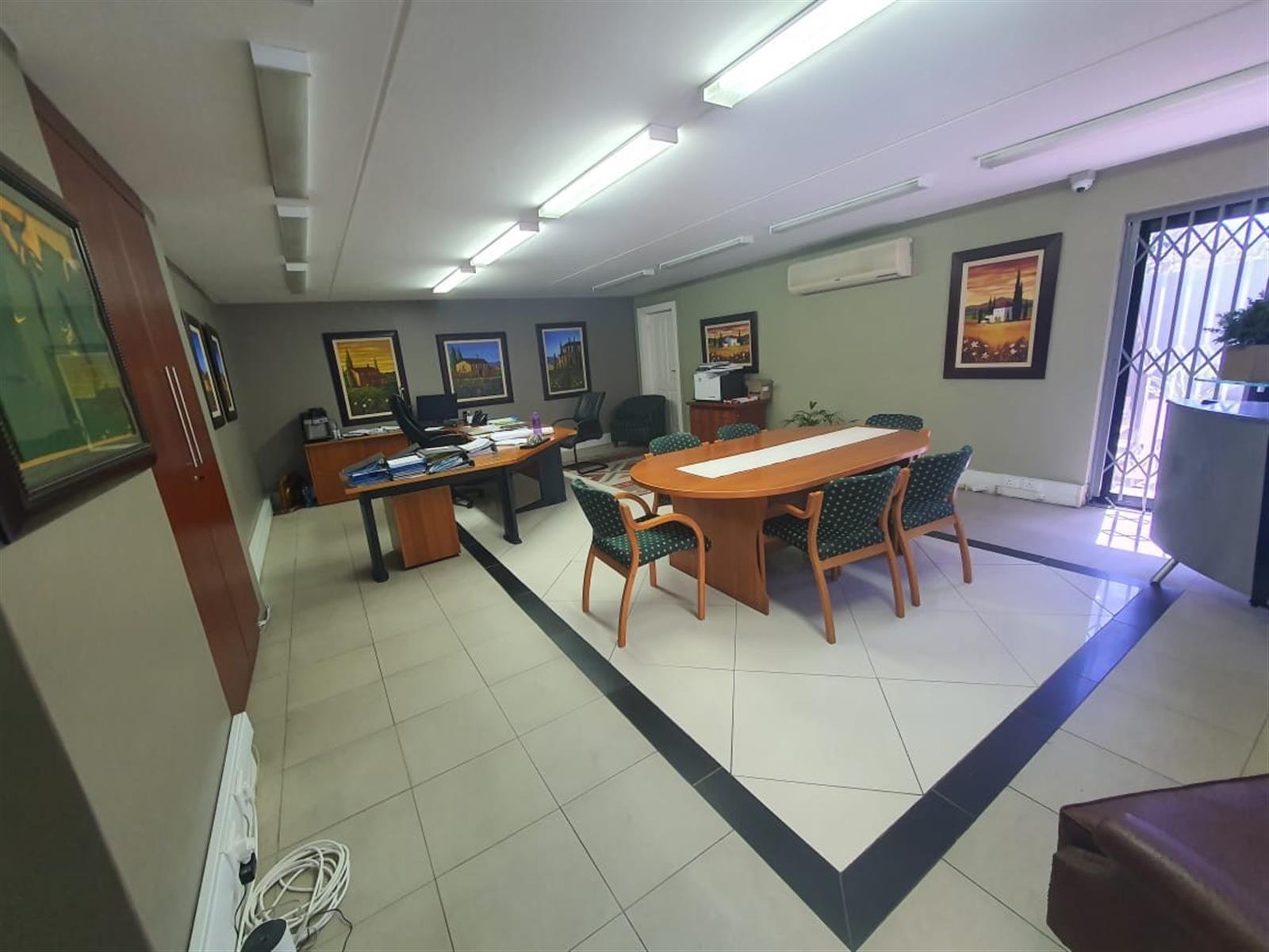 Office for sale in Newton Park, Port Elizabeth, 21A Mangold Street, Newton Park, Port Elizabeth, Eastern Cape, 732 m²