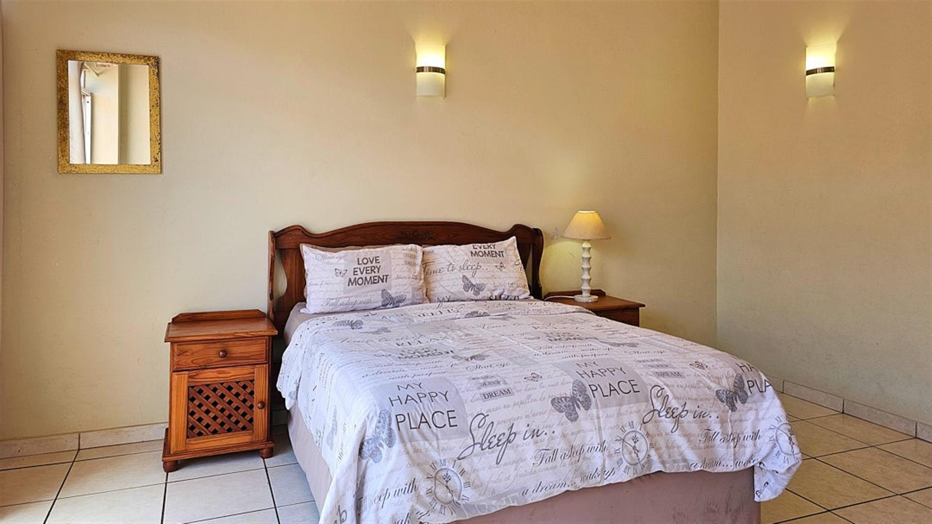 SUPER SPACIOUS 3 BEDROOM APARTMENT