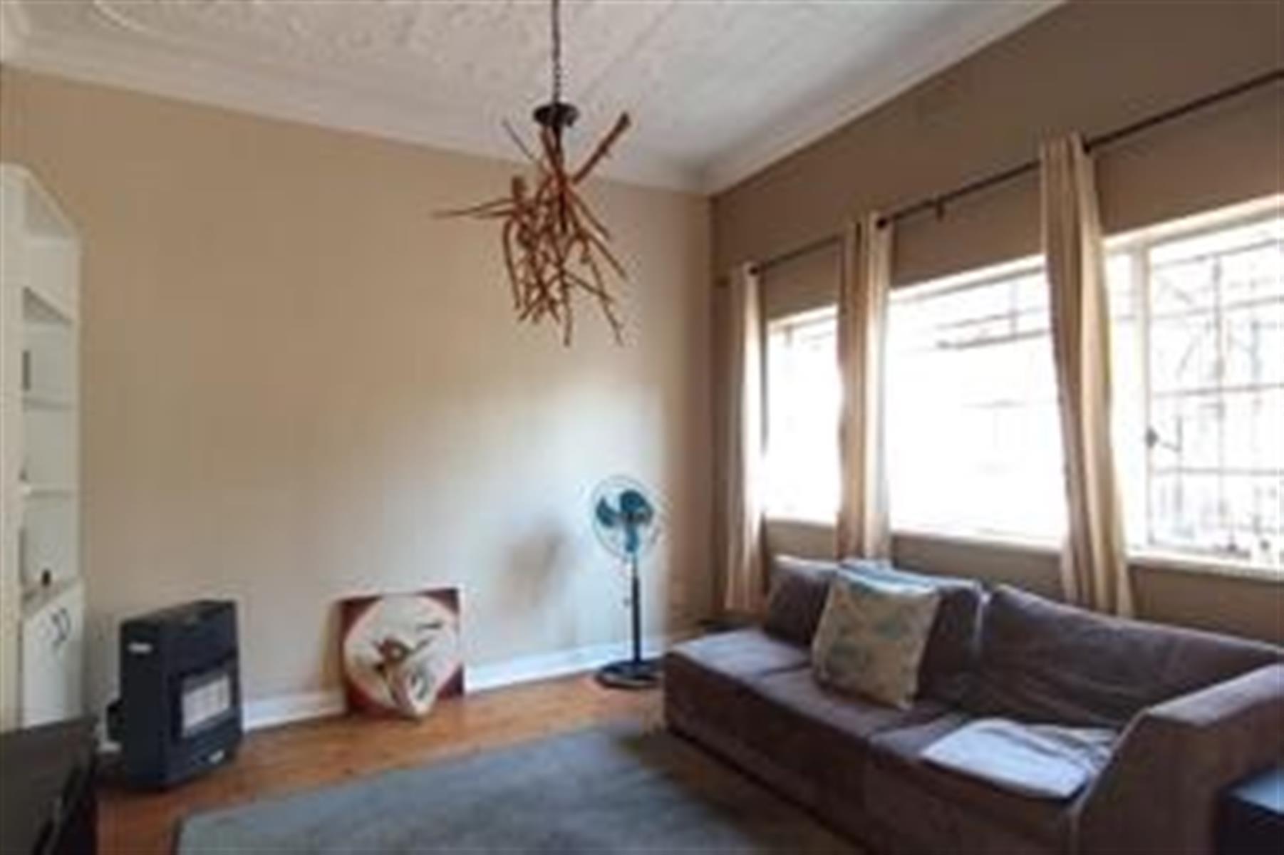 Charming Investor Friendly in Orange Grove, Johannesburg