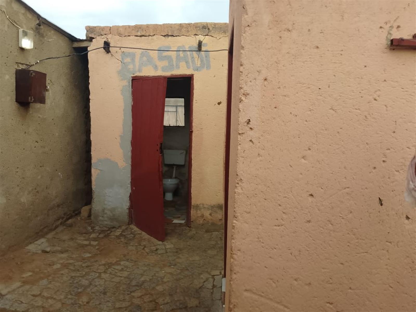 Rooms For Sale in Hammanskraal Mandela Village