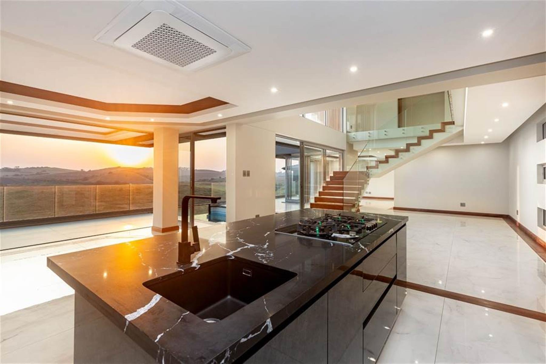 Perfectly located 4Bed 4Bath elegant home at Zimbali Lakes Resort