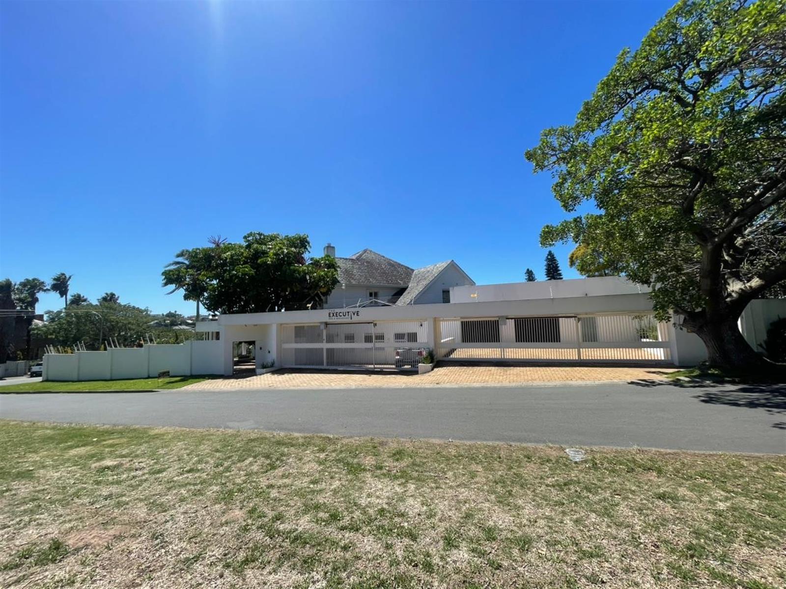 Upmarket Home with Separate Luxury Guest House in Selborne