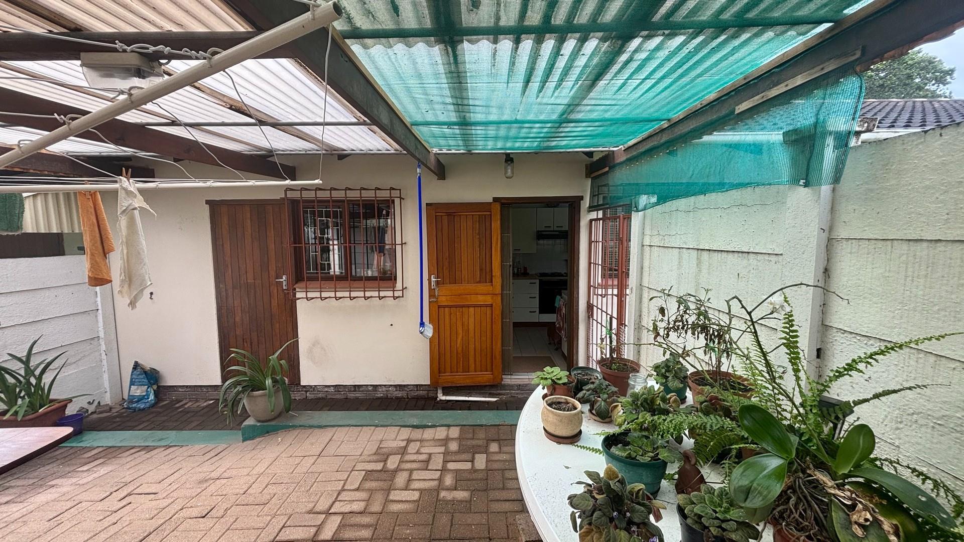 Townhouse For Sale in Margate, KwaZulu Natal