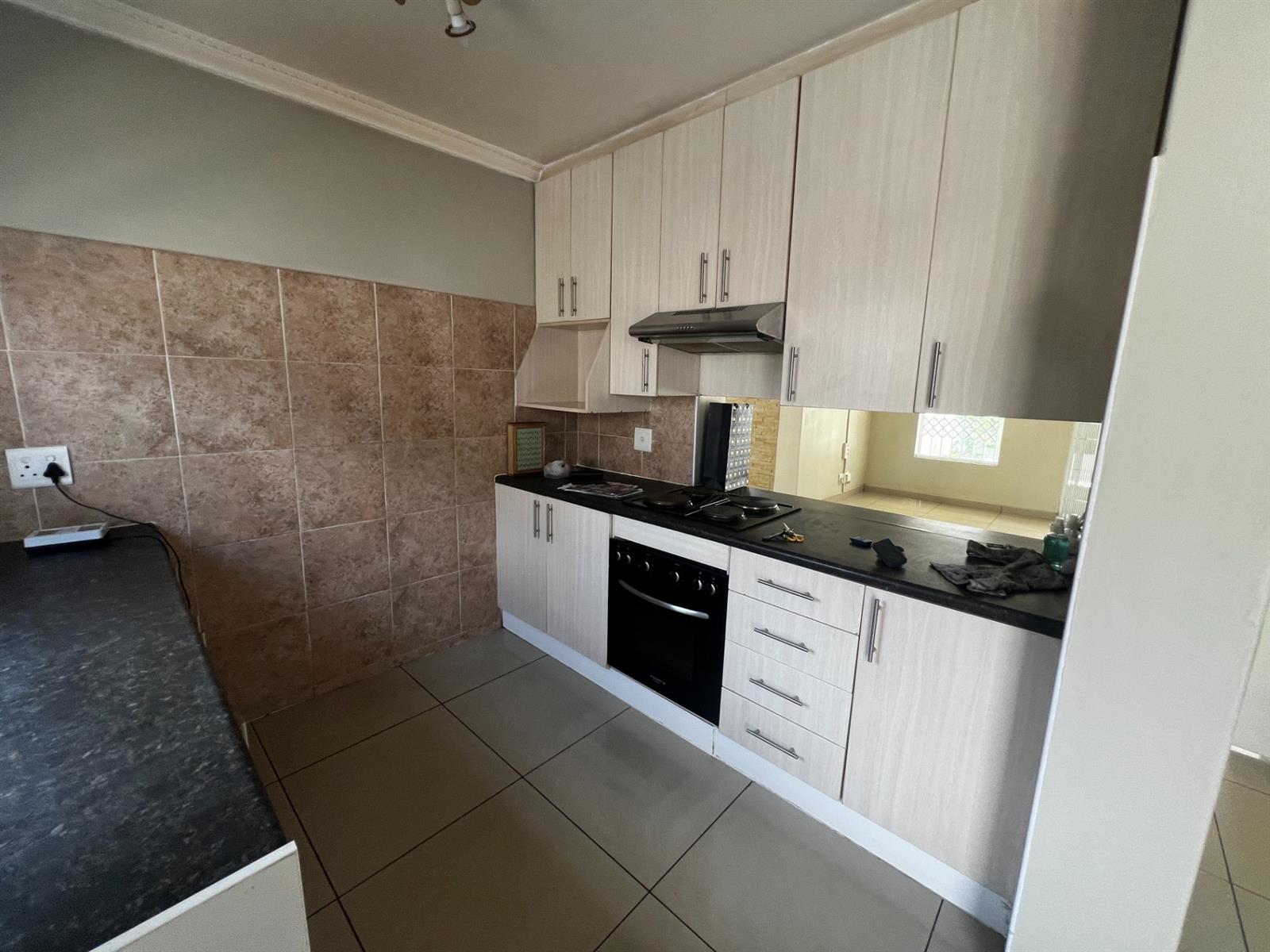 Leisure Bay 3-Bedroom Gem that is Elegant Living and Perfect Location
