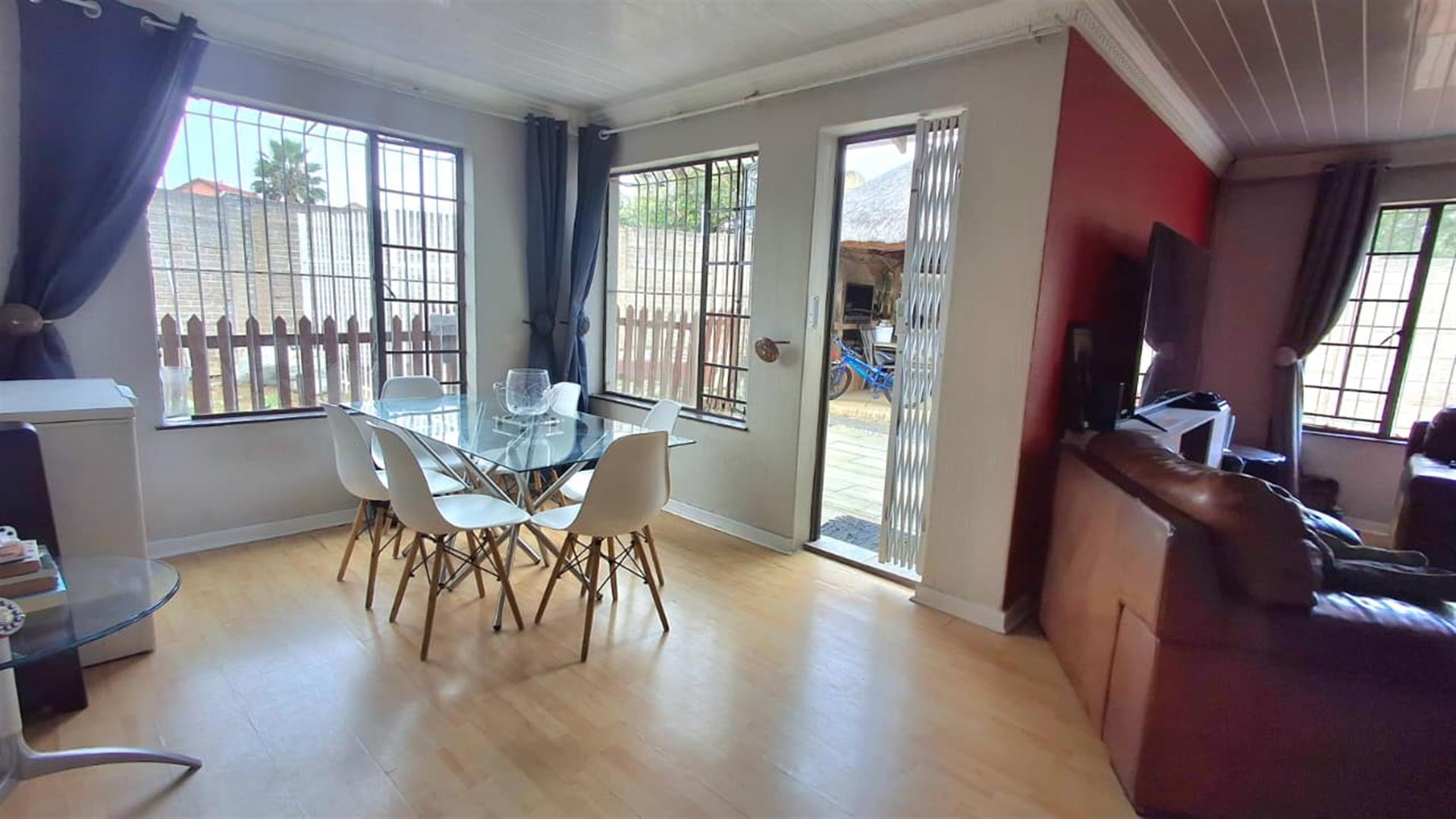 Spacious 3 Bedroom Corner Stand Home in Elandspark