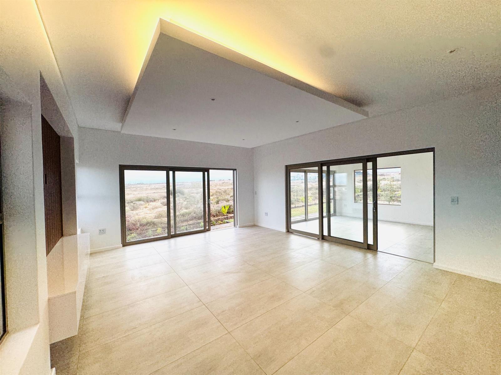 House For Sale in Langebaan Country Estate, Langebaan