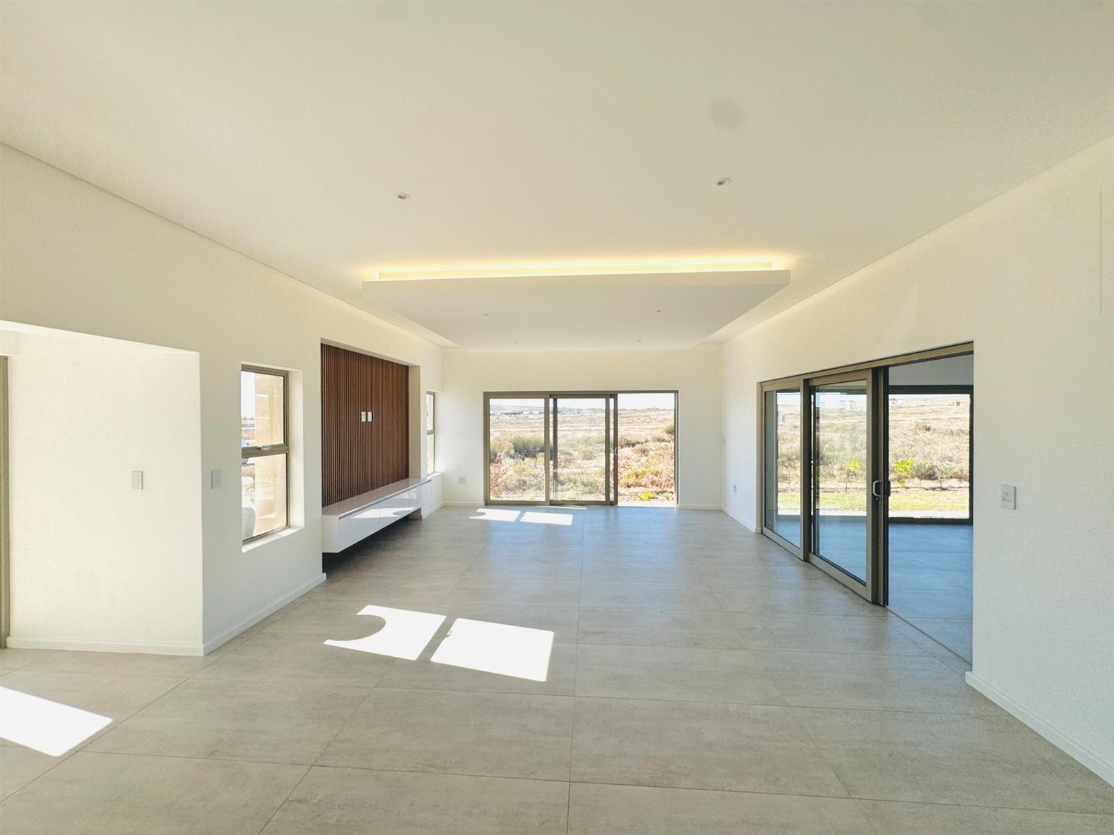 House For Sale in Langebaan Country Estate, Langebaan
