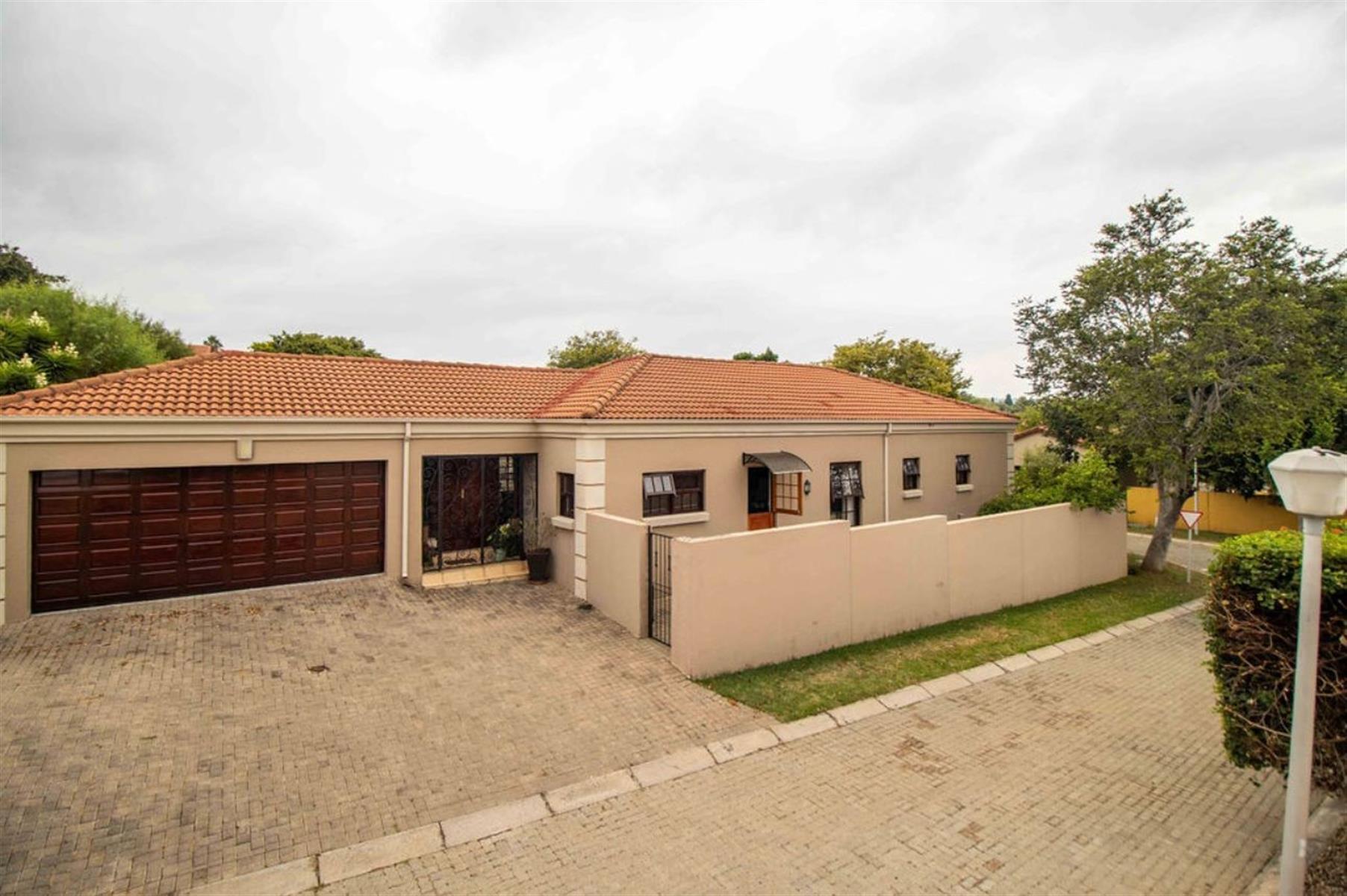 House For Sale in Kyalami, Midrand