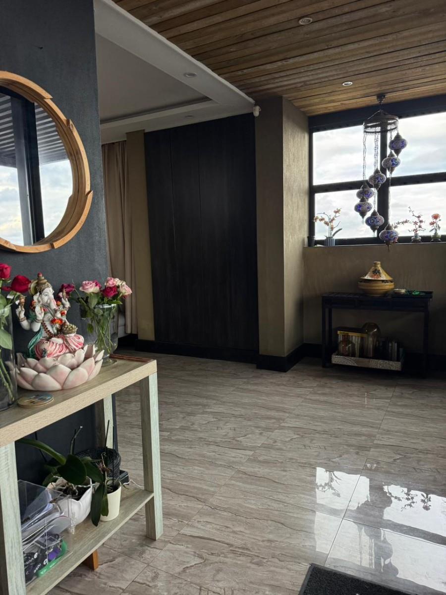 Penthouse For Sale in Windermere, Durban, KwaZulu Natal