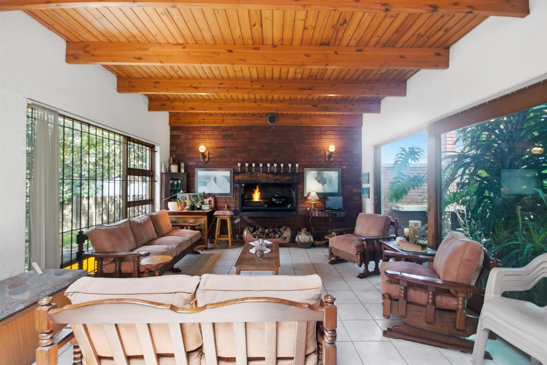 House for sale in Hillrise, Oakdale, Bellville, 866 m²