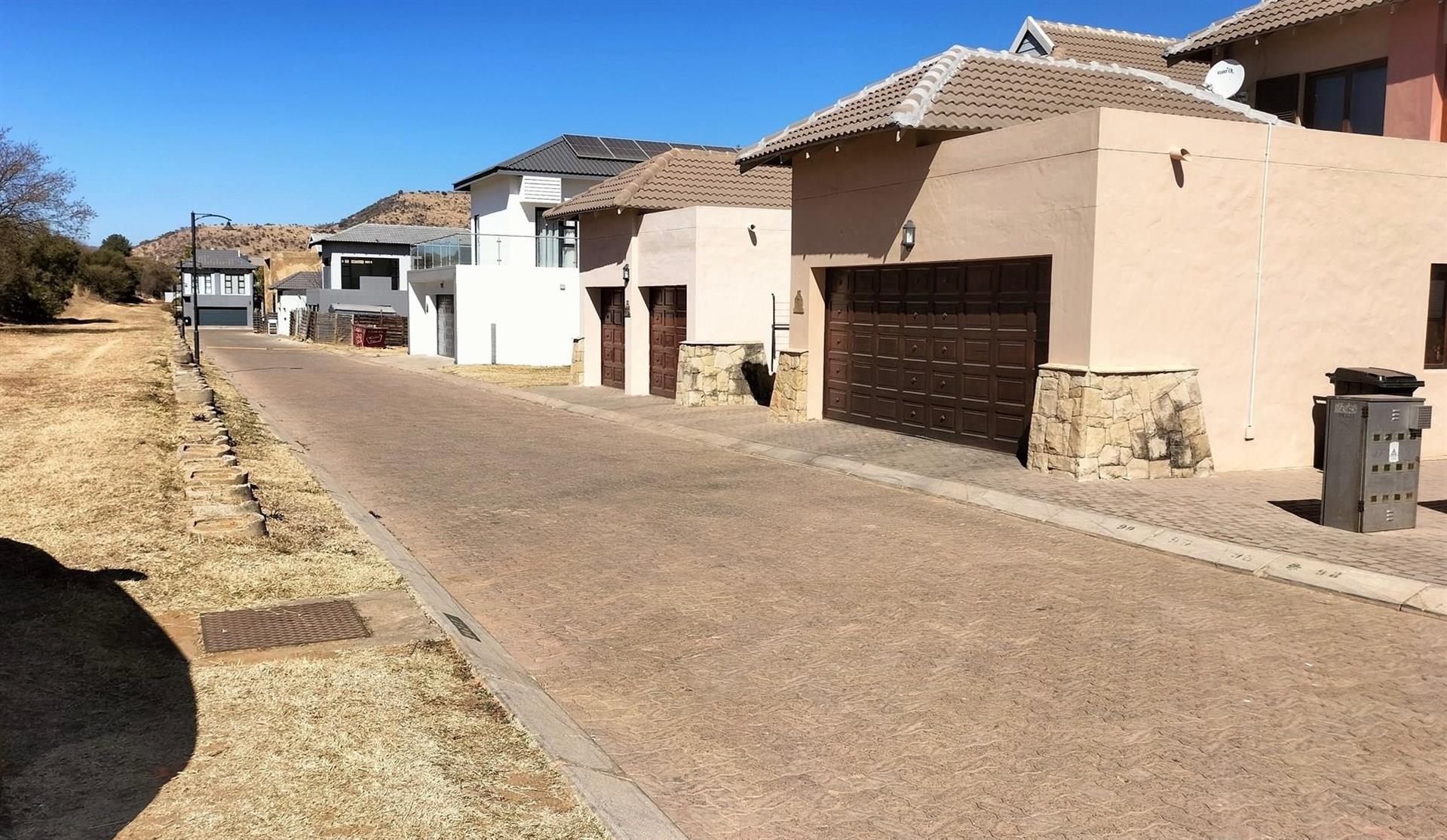 House To Rent in The Islands Estates, Hartbeespoort, North West