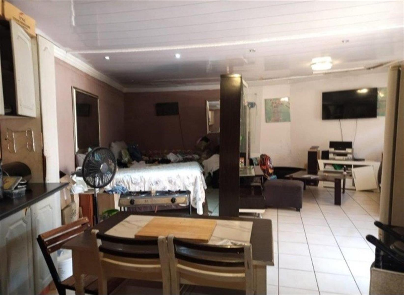 House For Sale in Lawley, Johannesburg