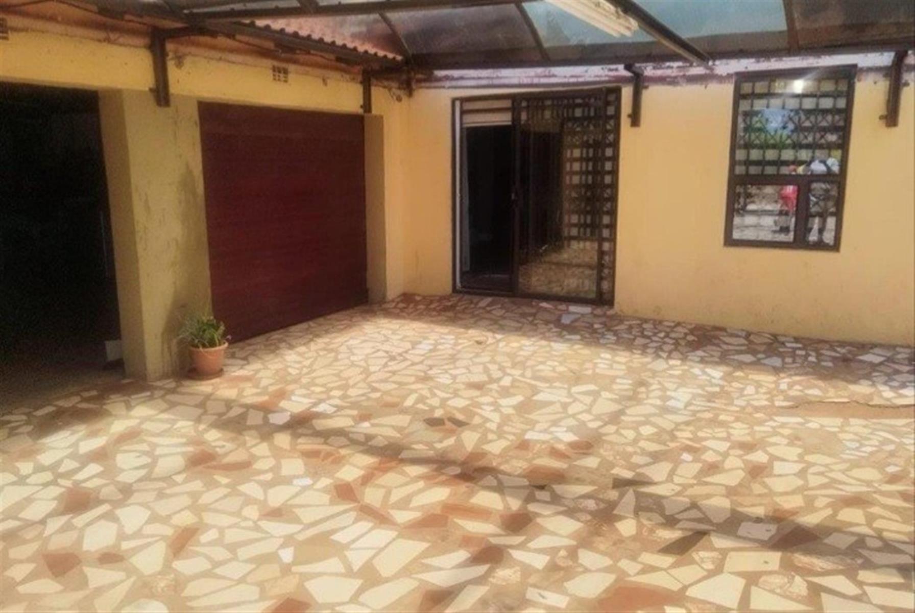 House For Sale in Lawley, Johannesburg