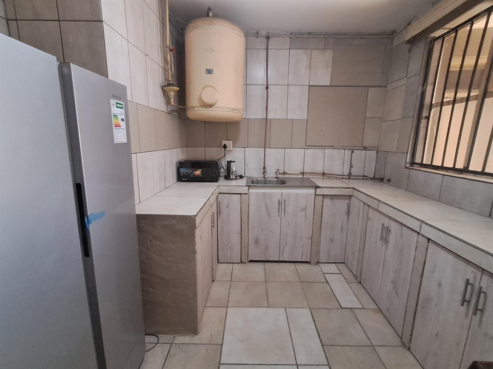 Apartment To Rent in Sunnyside, Pretoria