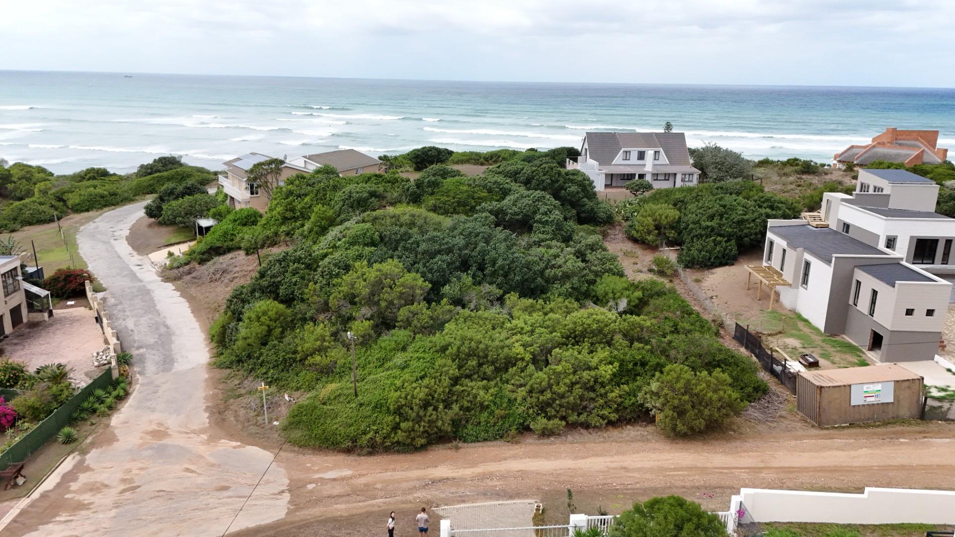 Vacant Land for sale in Paradise Beach, Jeffreys Bay, 688 m²