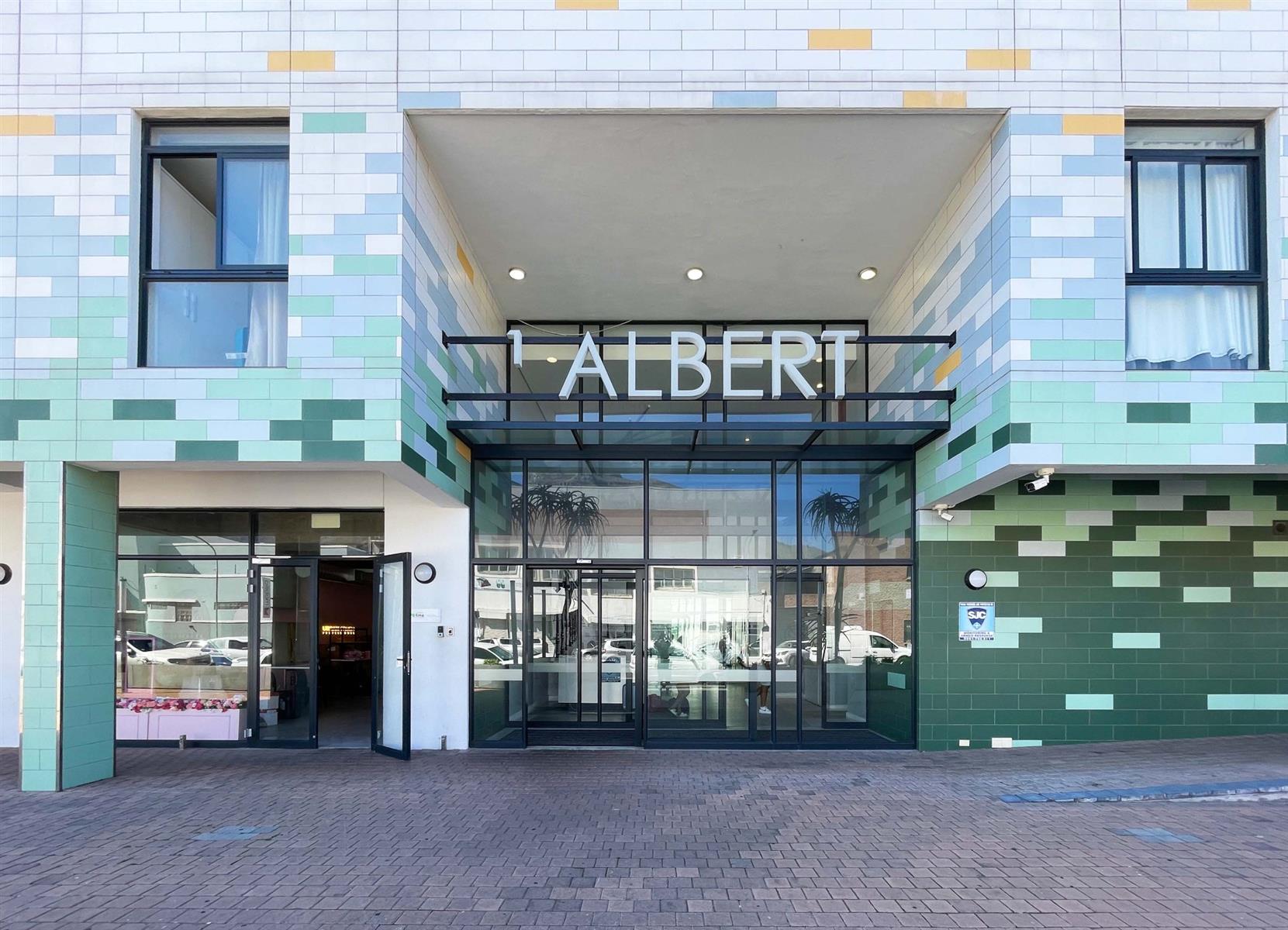 High-Yield Studio Investment with Iconic Cape Town Views in Woodstock