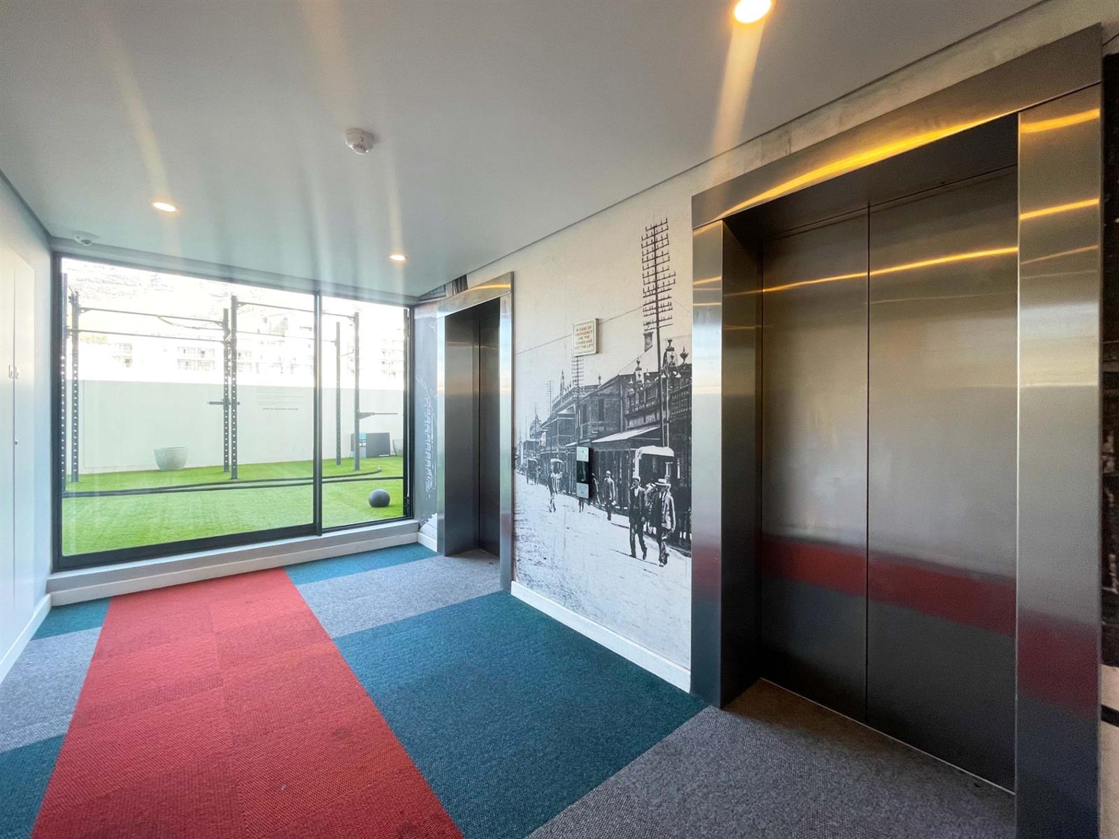 High-Yield Studio Investment with Iconic Cape Town Views in Woodstock