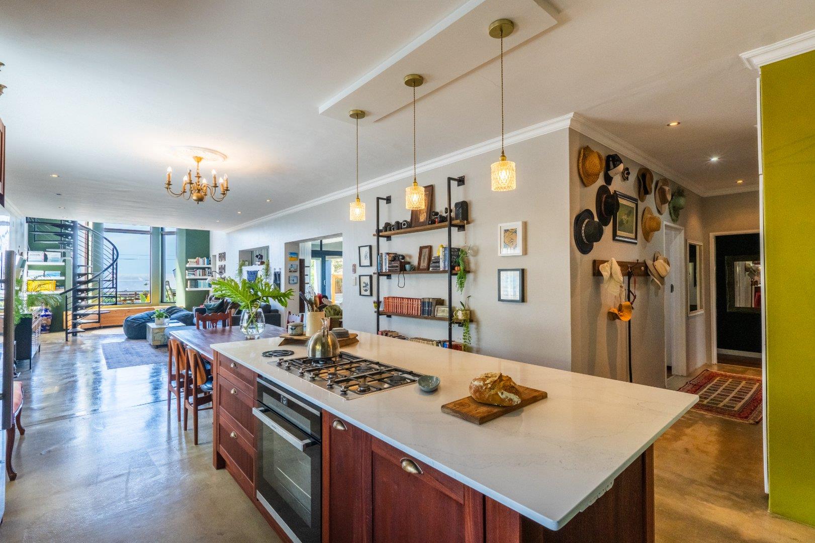 4 Bedroom Coastal Home