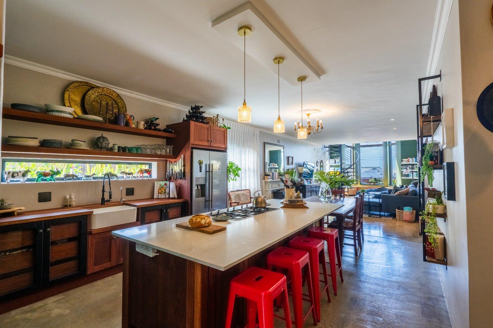 4 Bedroom Coastal Home