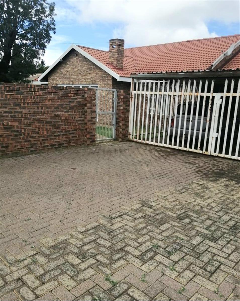 House For Sale in Reyno Ridge, Witbank