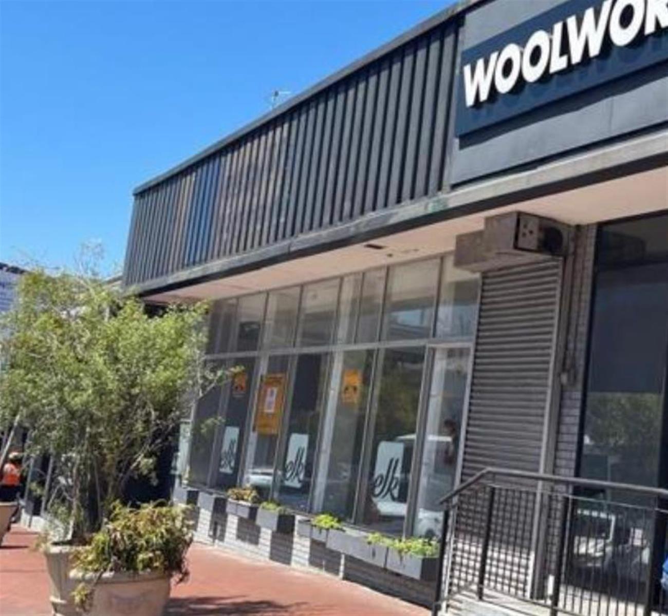 Retail Store To Rent in Kenilworth Upper, Cape Town