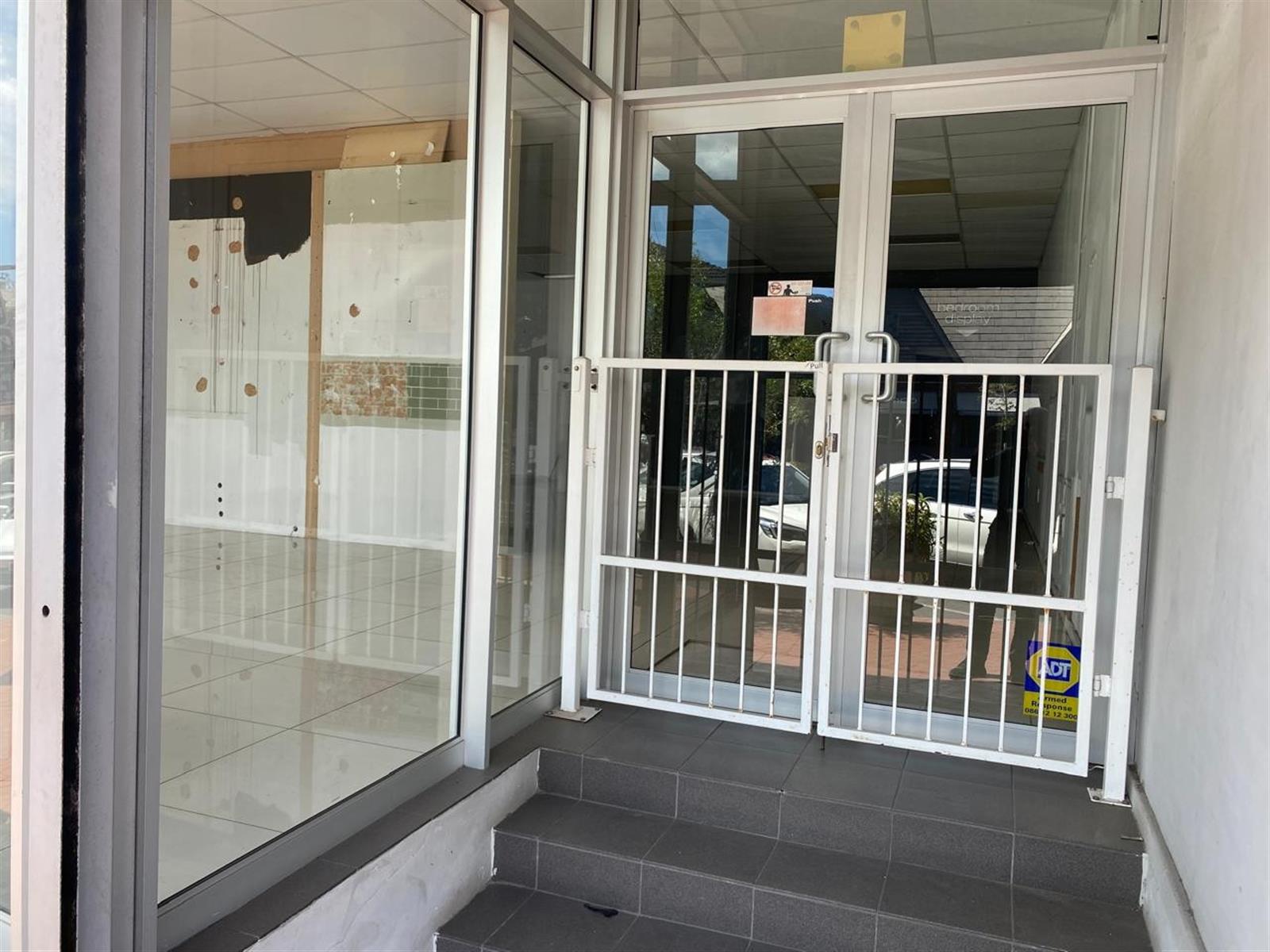 Retail Store To Rent in Kenilworth Upper, Cape Town