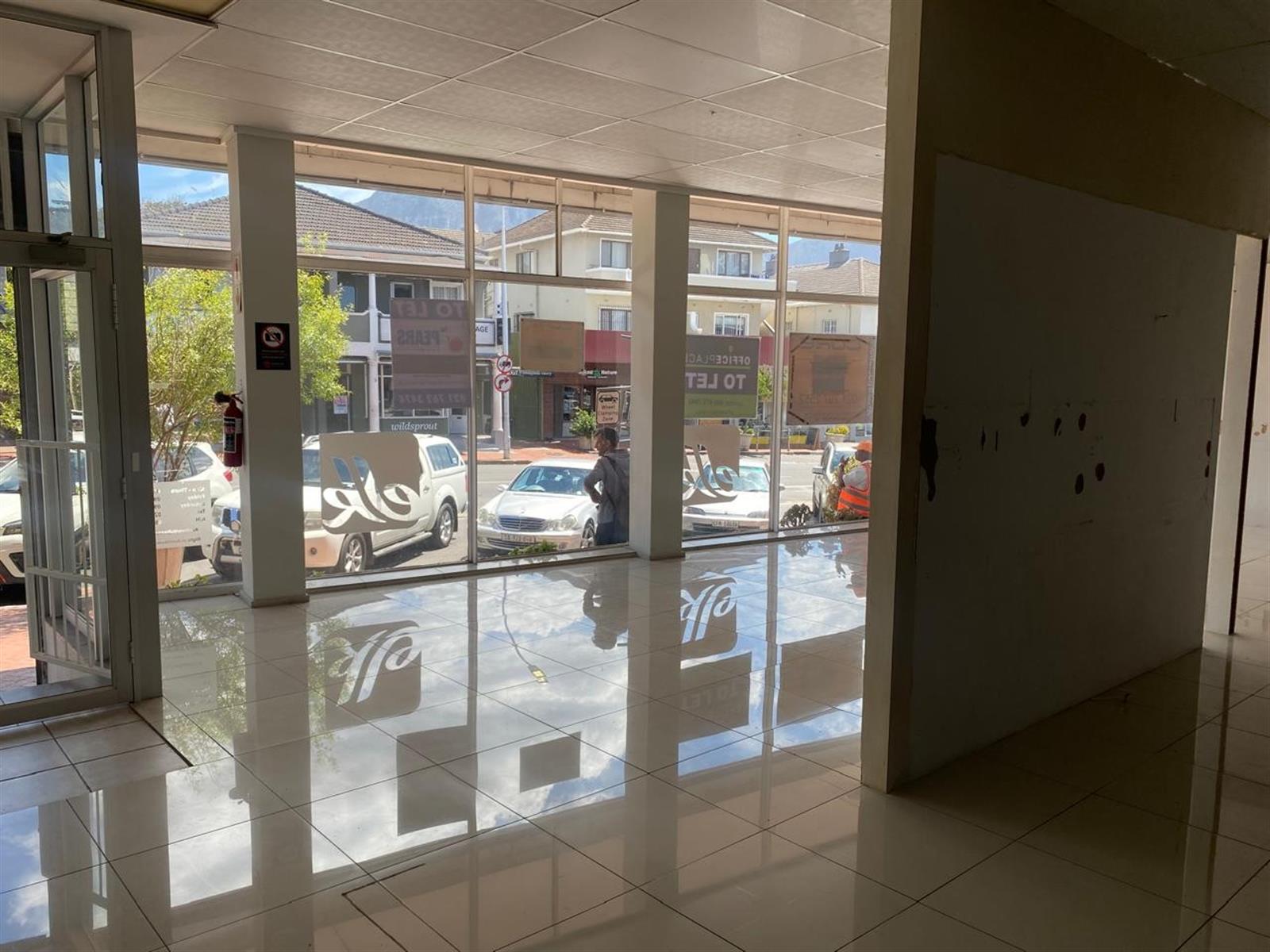 Retail Store To Rent in Kenilworth Upper, Cape Town