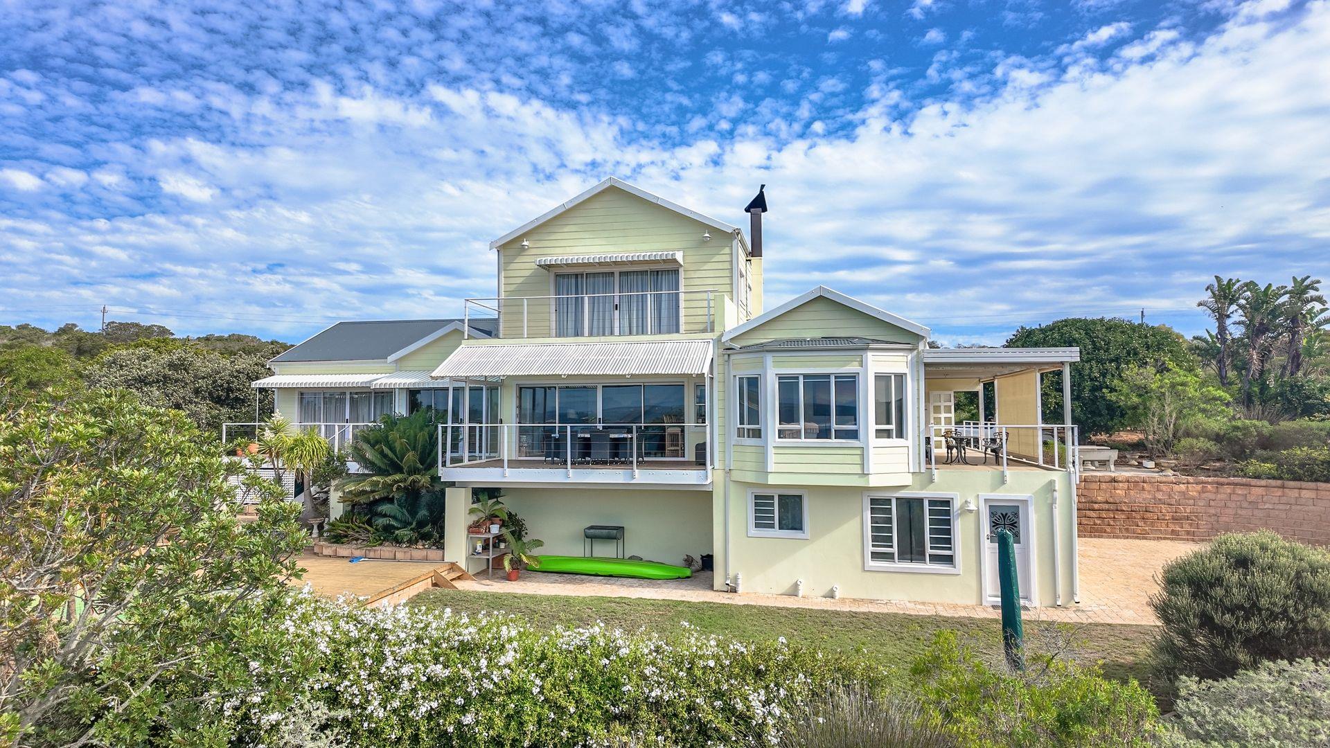 A Coastal Sanctuary of Elegance in Karmosyn, Vleesbaai