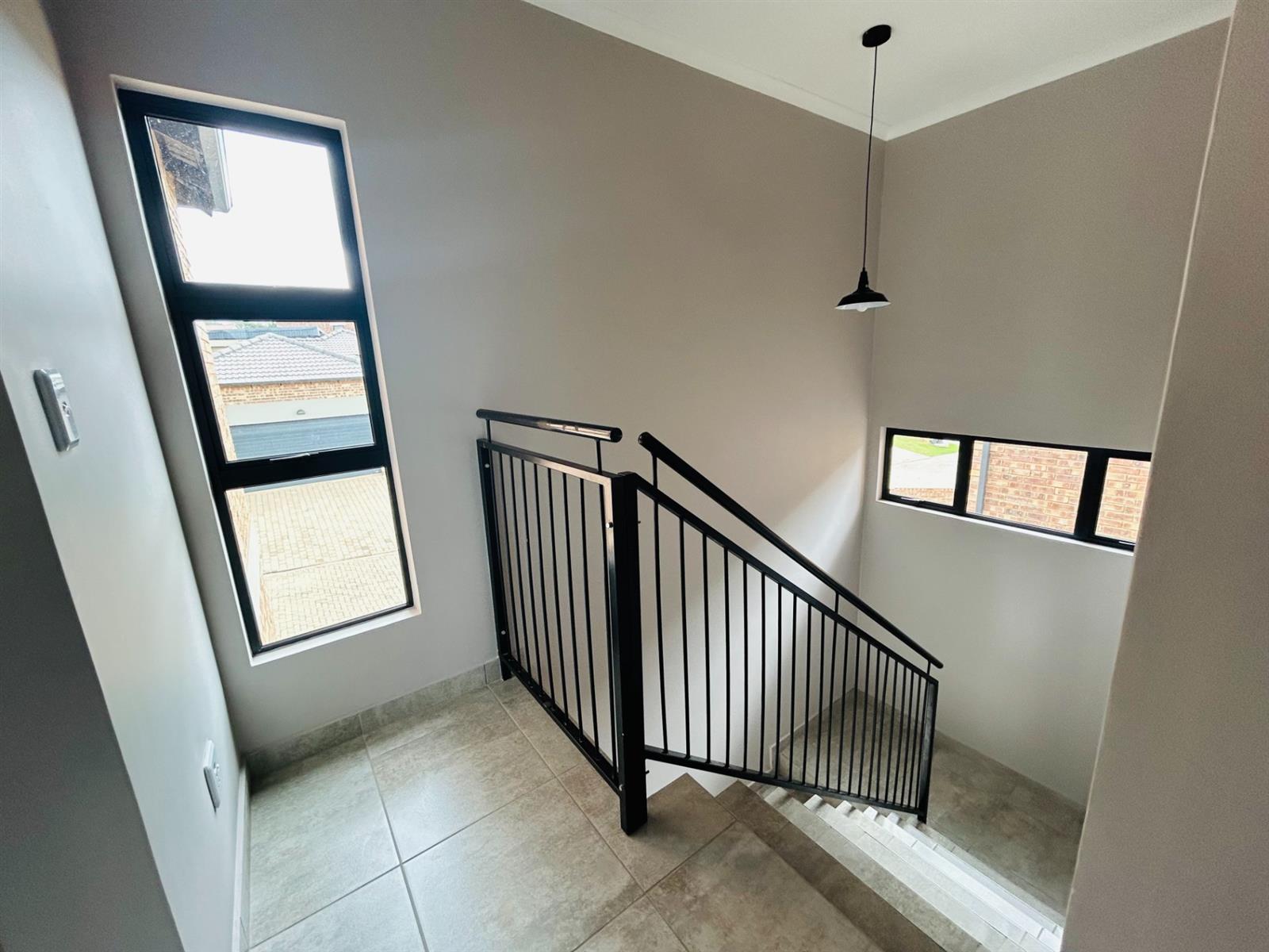 House For Sale in Die Heuwel, Witbank