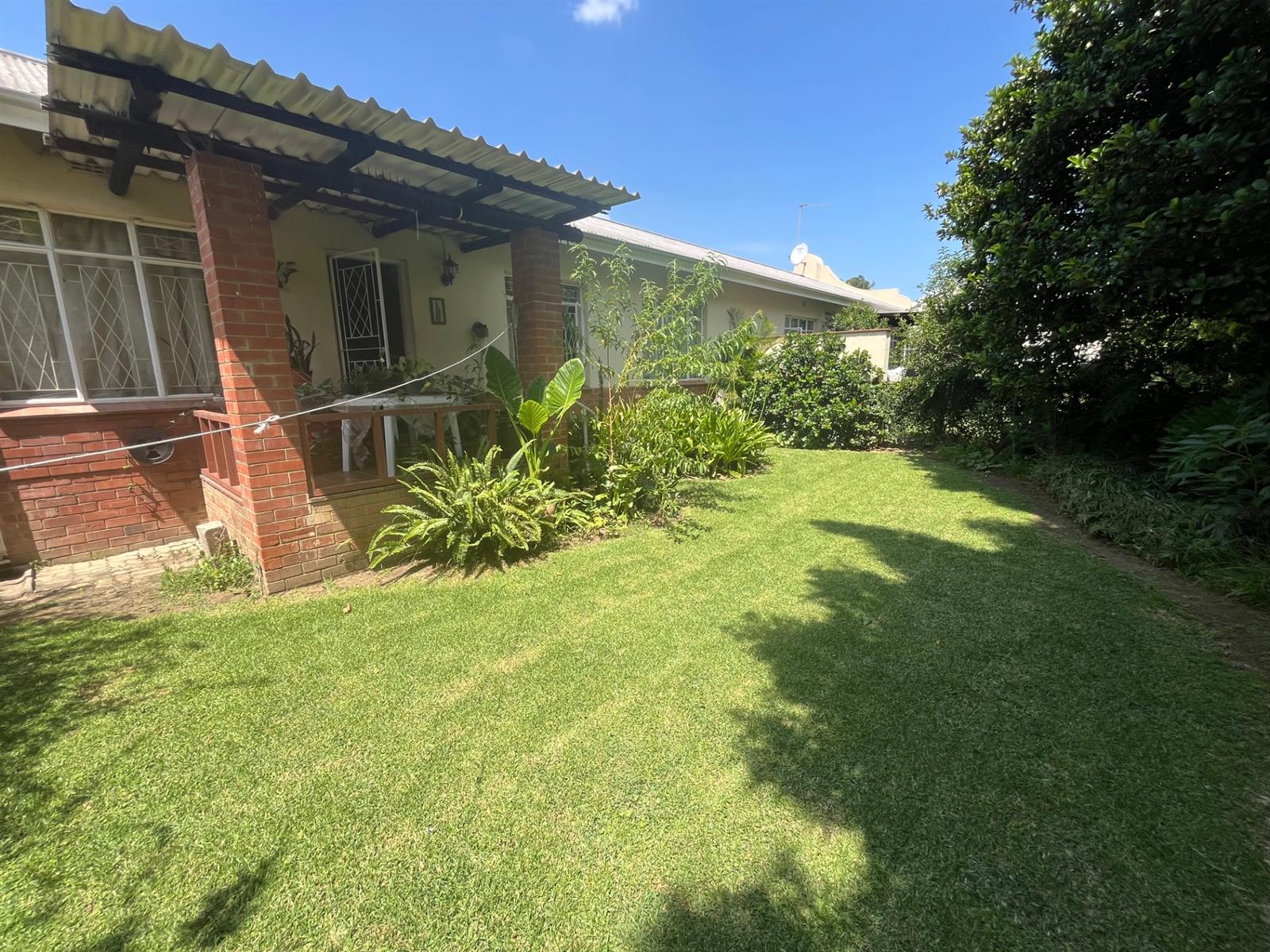 Townhouse For Sale in Dundee, KwaZulu Natal