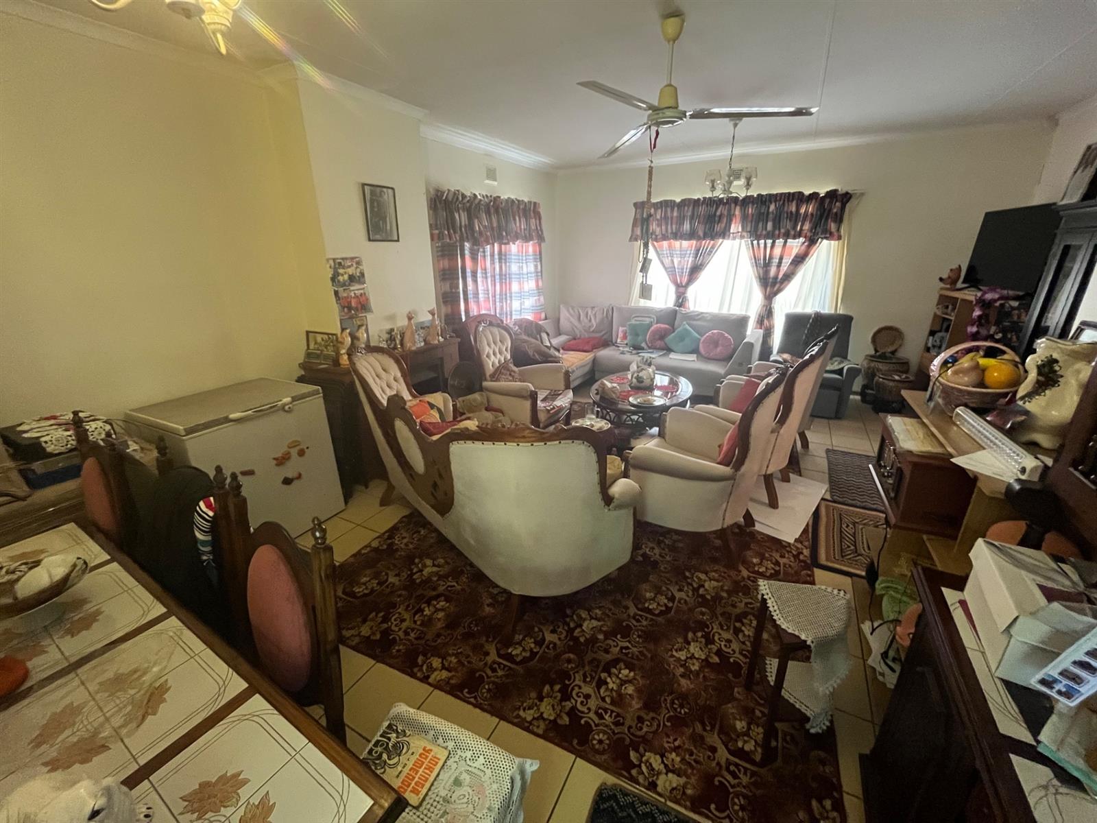 Townhouse For Sale in Dundee, KwaZulu Natal