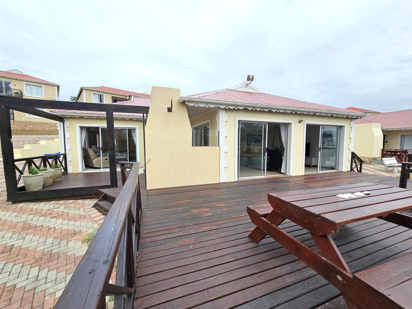 House for sale in Marina Martinique, Jeffreys Bay, 119 m²