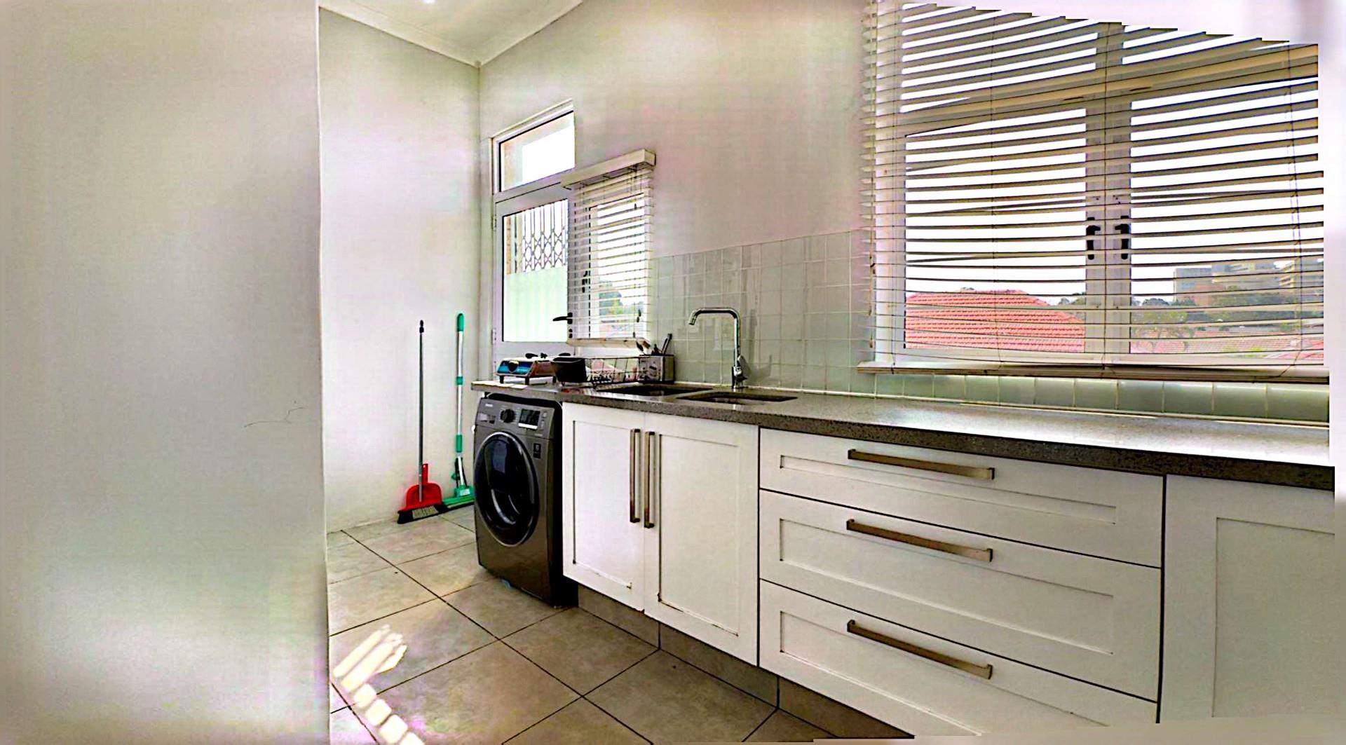 Apartment For Sale in Musgrave, Durban, KwaZulu Natal