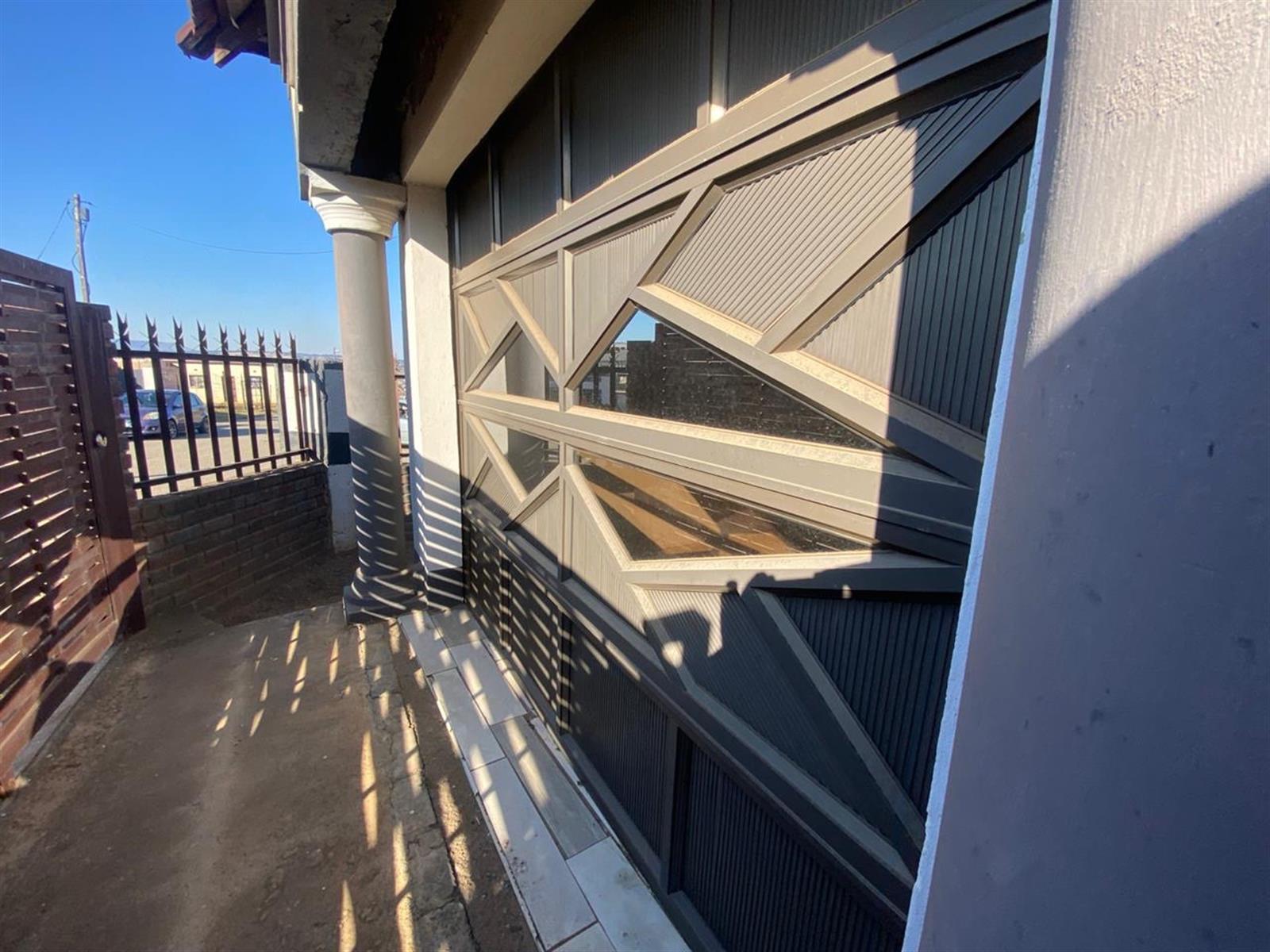 House For Sale in Bhekuzulu, Vryheid, KwaZulu Natal