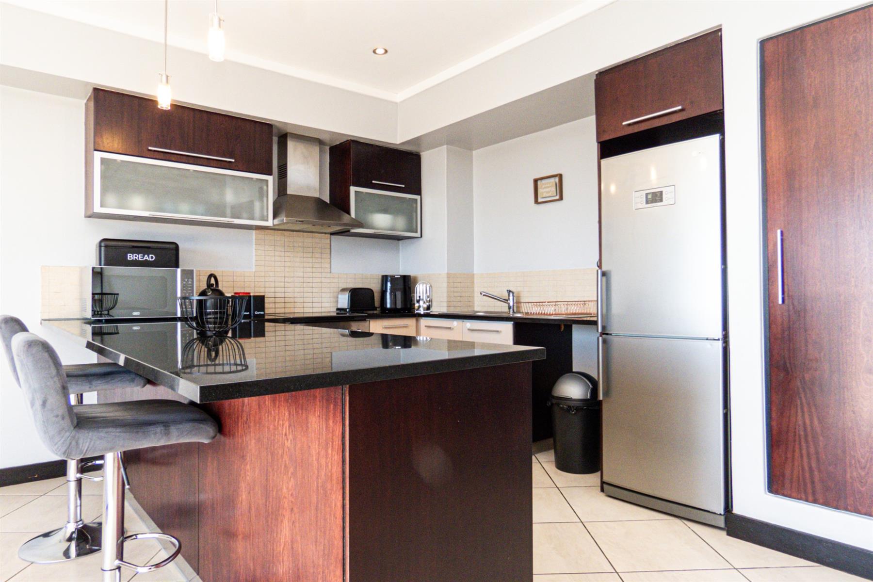 City living at it's finest in Cape Town 1 Bedroom 1 Bathroom for Sale